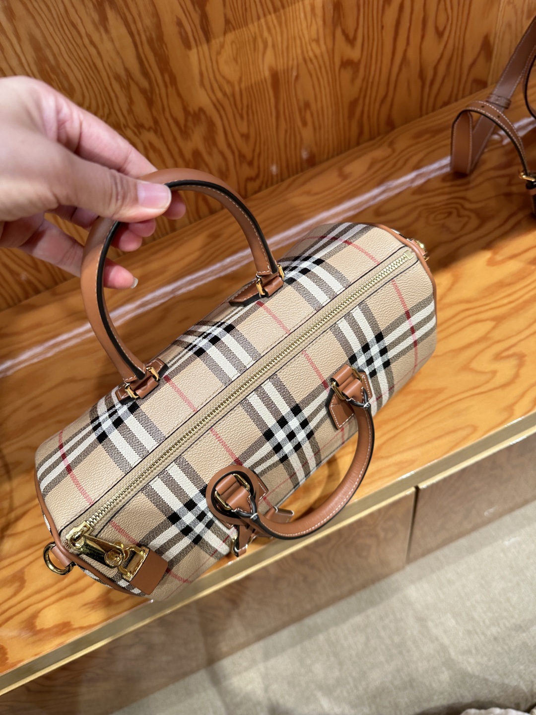 BURBERRY Medium Check Bowling Bag in Archive beige/briar brown -