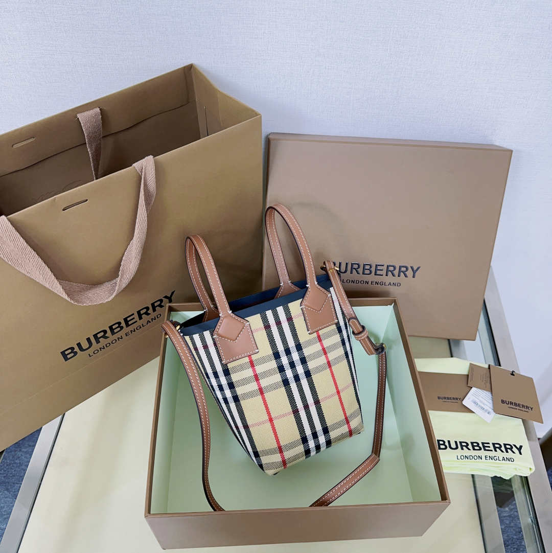 Burberry Mini London Tote and Crossbody Bag 8070461 BURBERRY  000013