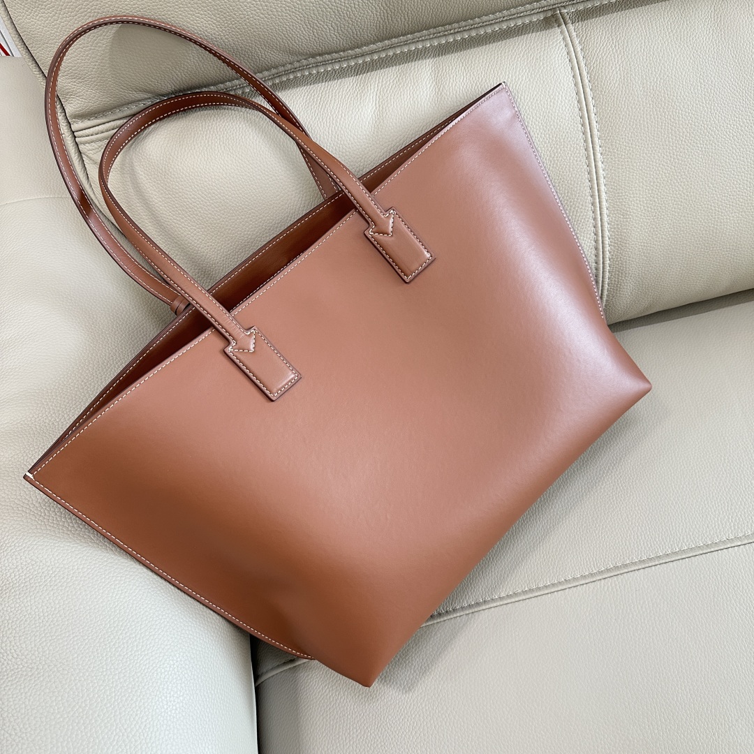 Burberry Monogram Medium schoudertas van kalfsle