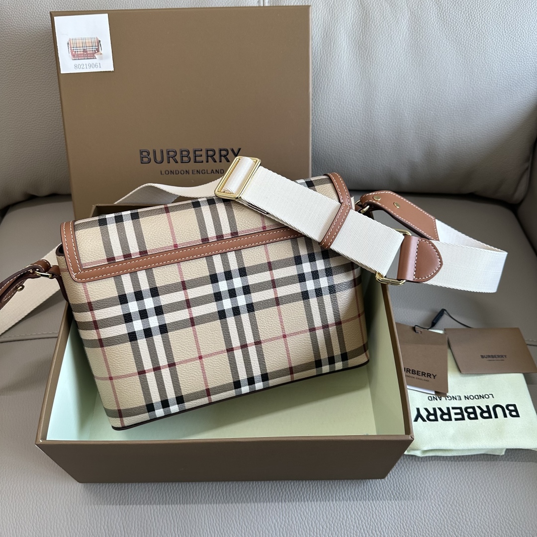 Burberry Note Check Shoulder Bag Multiple colors Beige