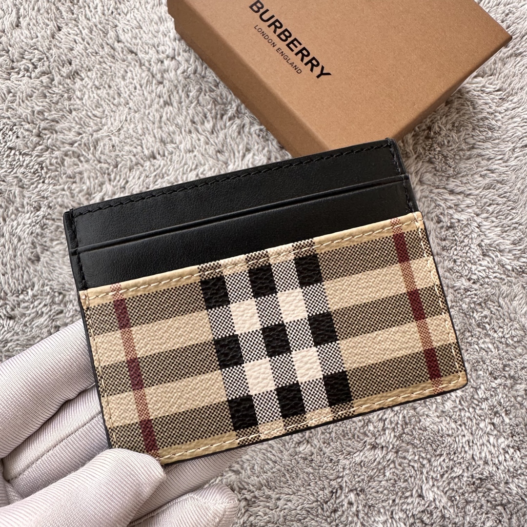 Burberry Sandon check-print faux-leather card holder |