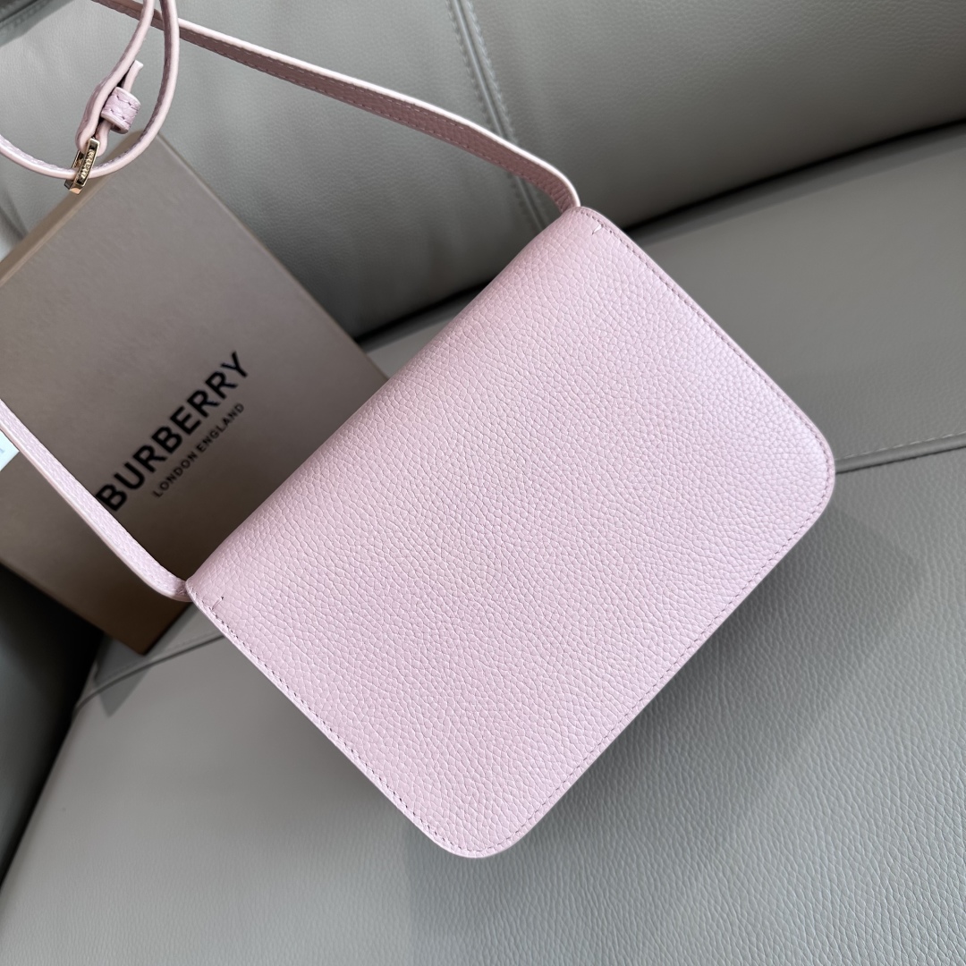 Burberry TB logo-plaque Calf Leather Shoulder Bag | Pink |