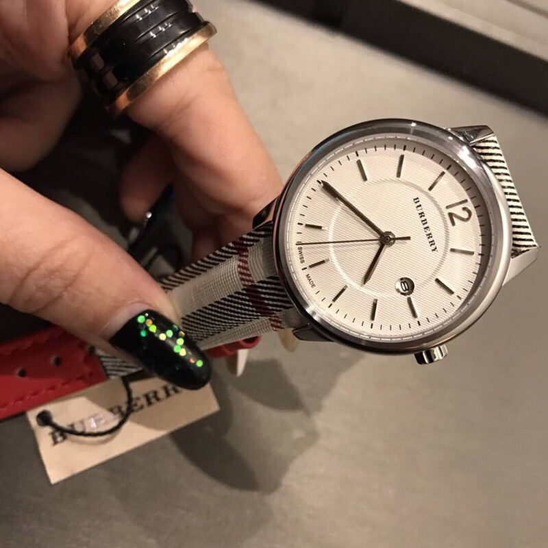 Burberry Plaid Strap Watch - Burberry Plaid Strap White Dial - Ladies - Image 4