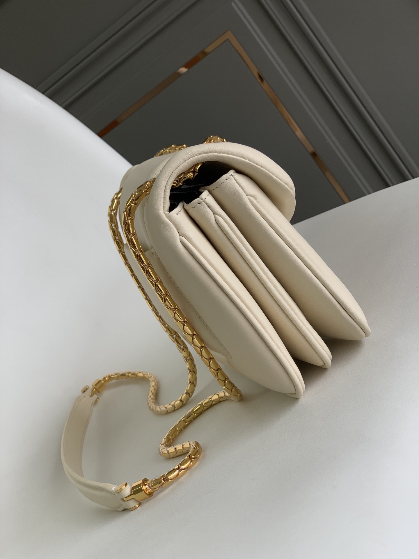 BVLGARI Bulgari 292123 SERPENTI REVERSE IVORY