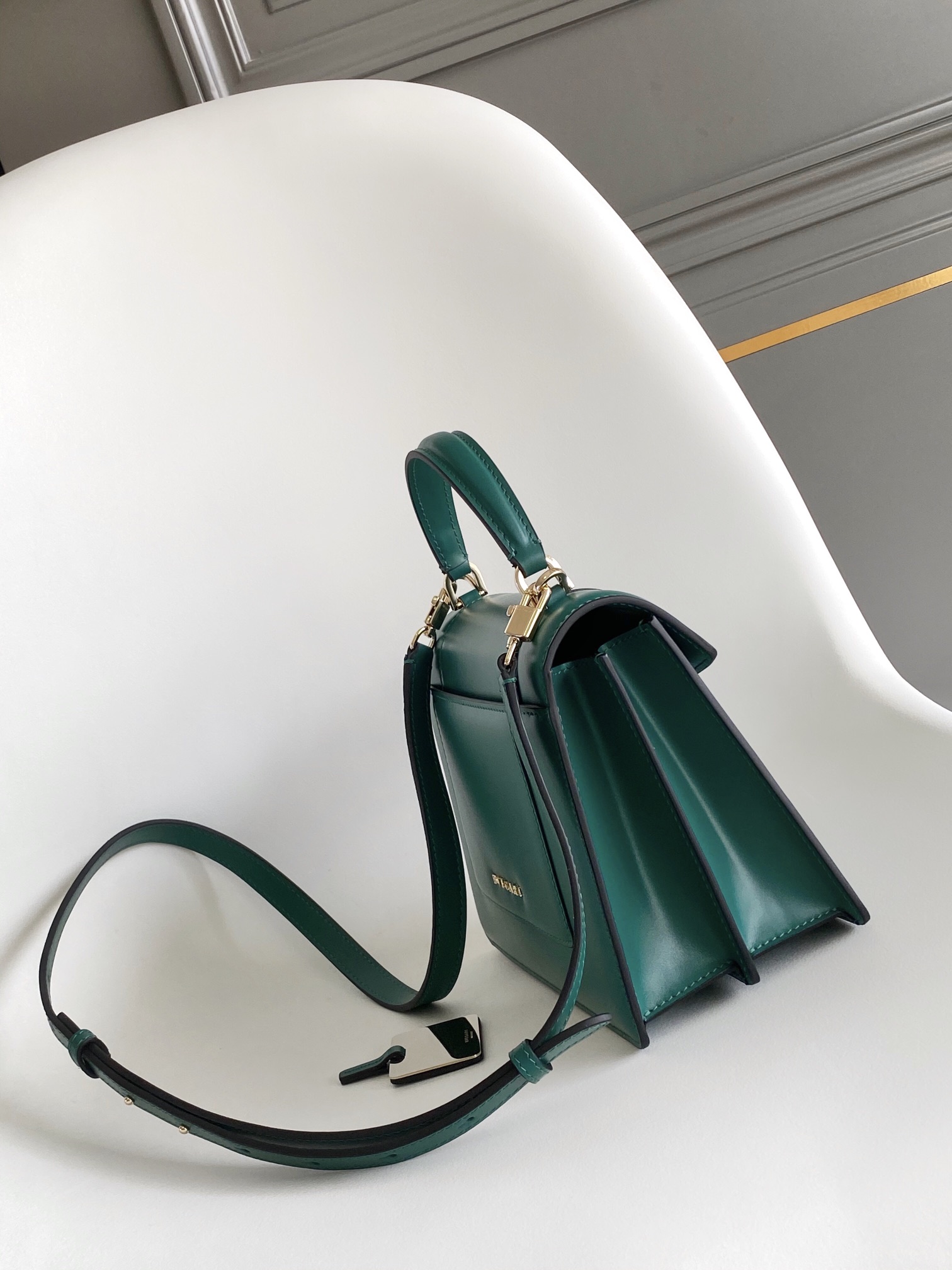 Bvlgari Green Leather Medium Serpenti Forever Shoulder Bag |