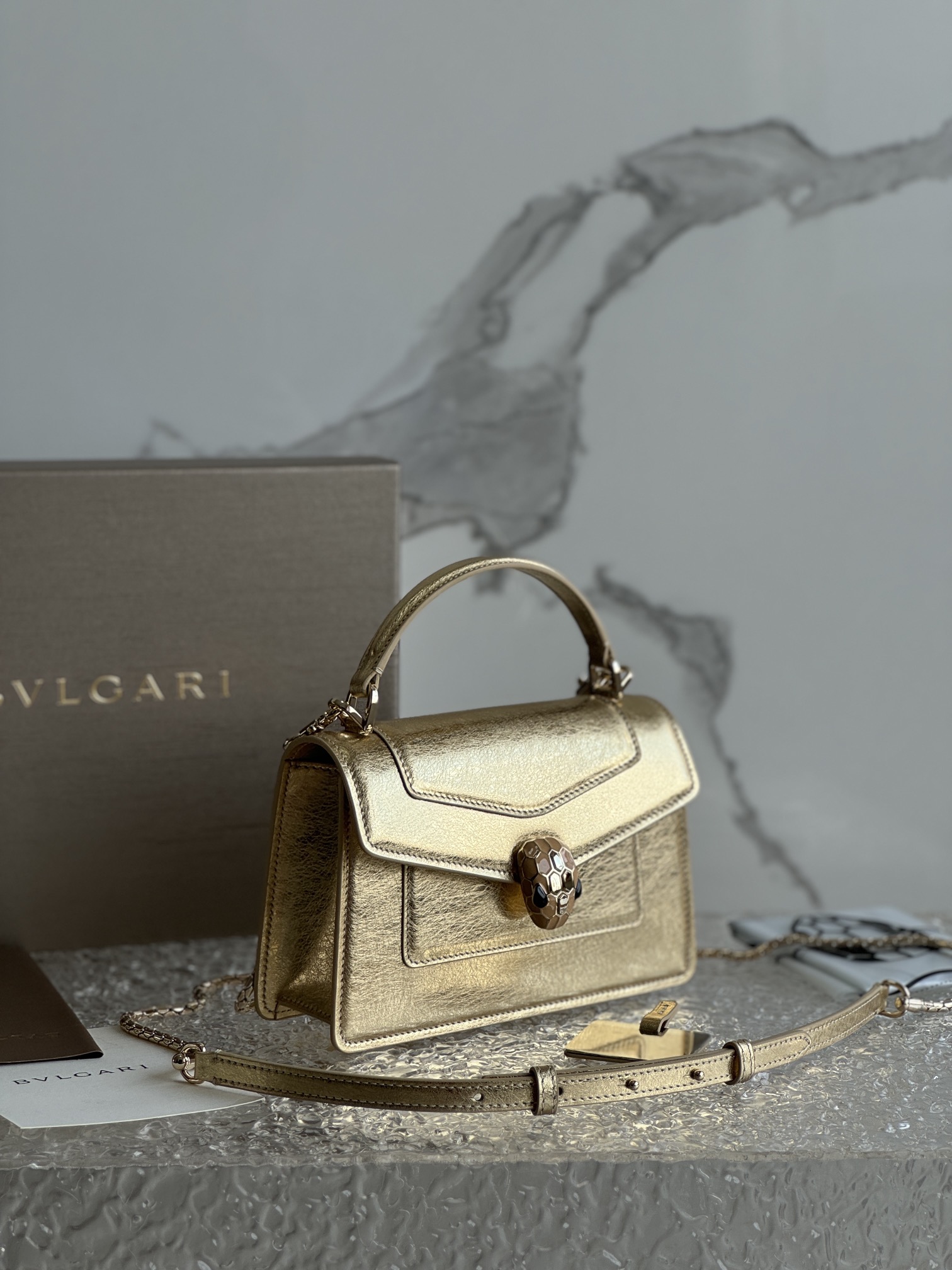 Bvlgari Mini Serpenti Forever Top-Handle Bag - Gold |