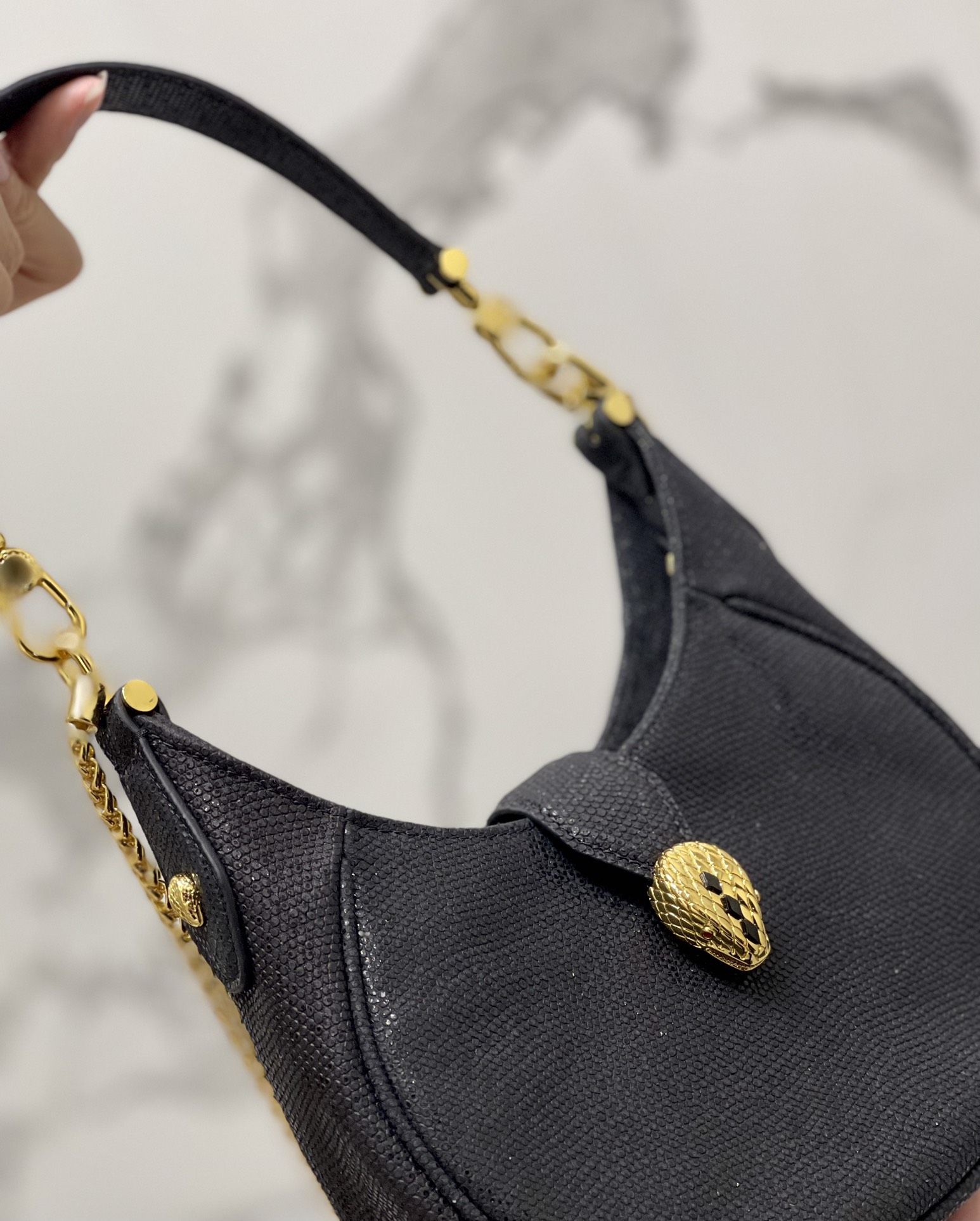 BVLGARI Serpenti Ellipse Micro Chain Shoulder Bag / Emboss