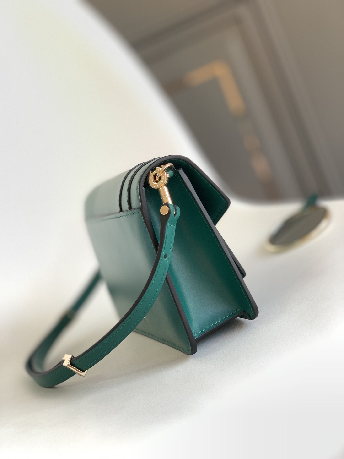 Bvlgari Women Serpenti Forever East-West Shoulder Bag-Green Bvlgari  00209