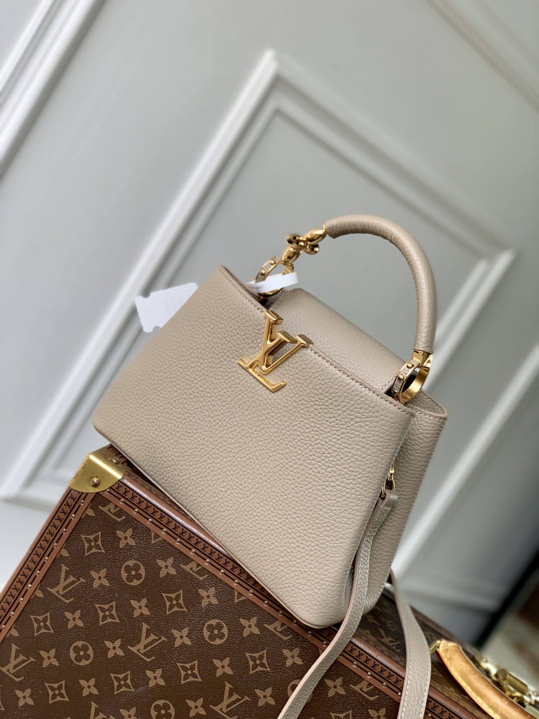 Capucines BB Taurillon Leather - Women - Handbags | LOUIS Vuitton