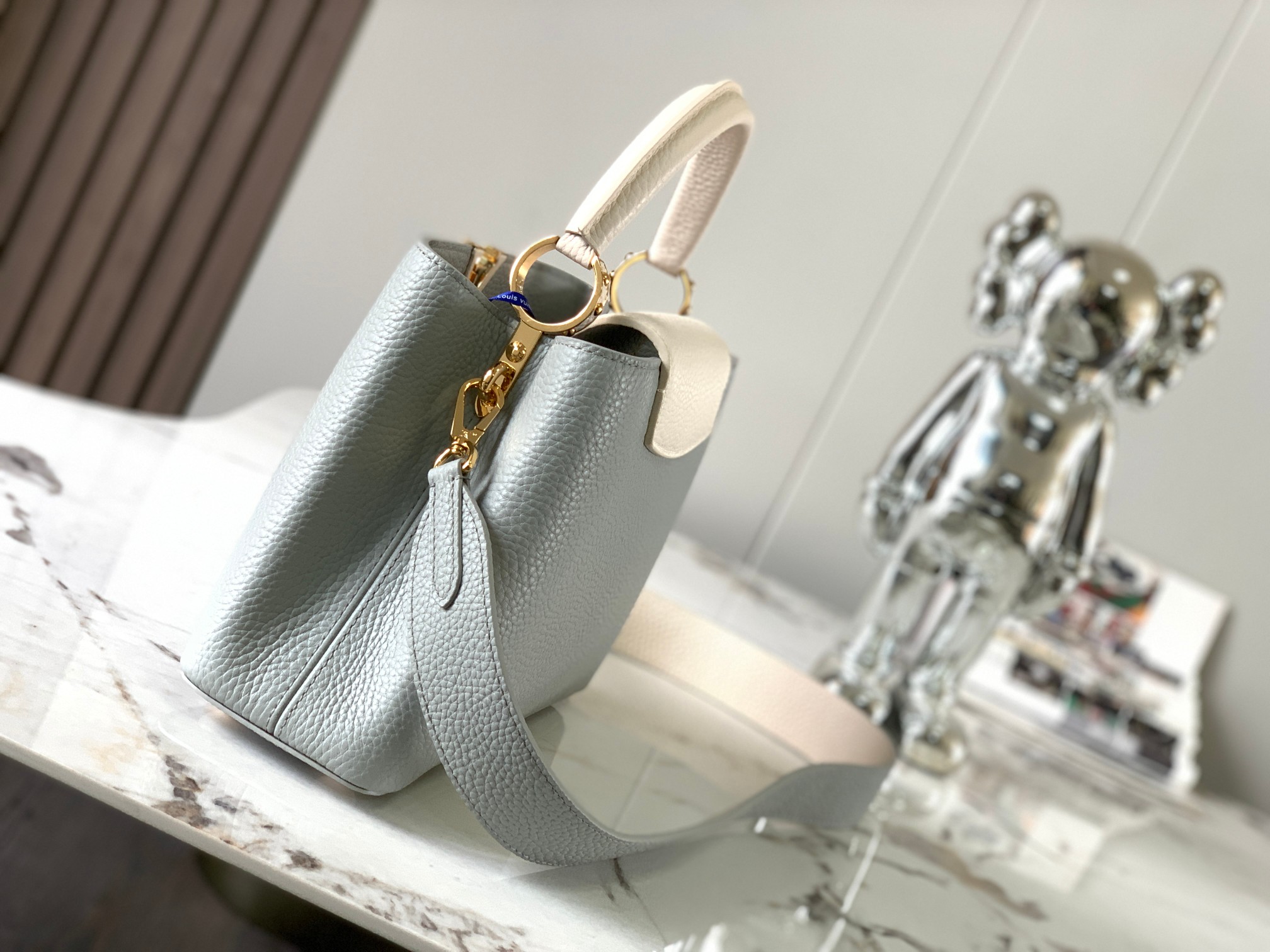 Capucines MM Capucines - Women - Handbags | LOUIS VUITTON