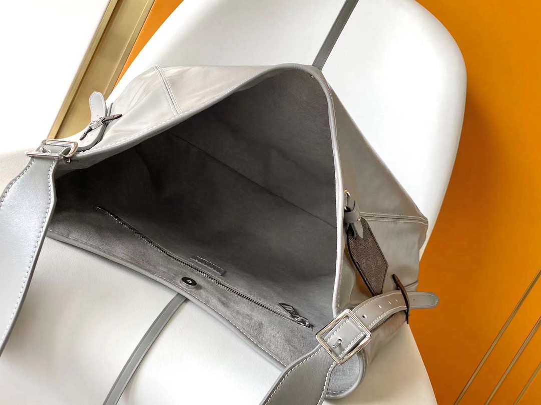 CarryAll Vibe MM LV Vibe Grey Bag - Bag | LOUIS VUITTON