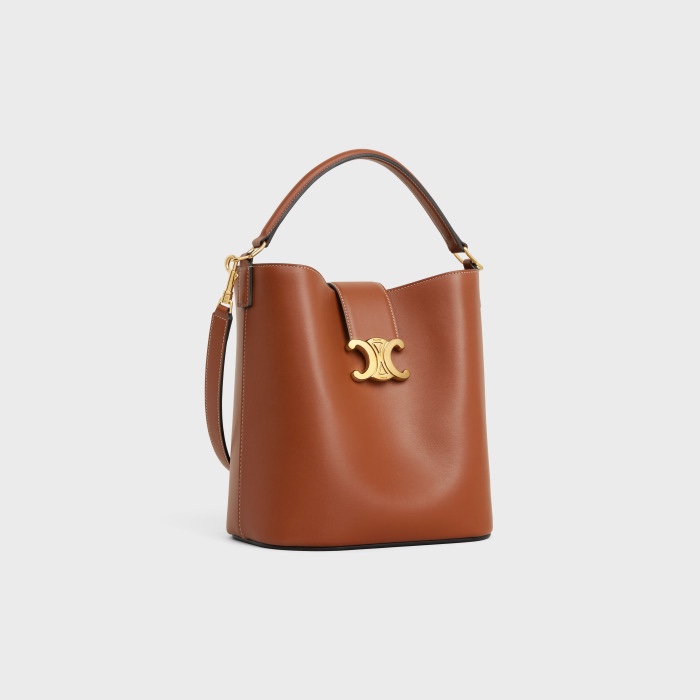 Celine MEDIUM BUCKET LOUISE IN SMOOTH CALFSKIN – TAN |