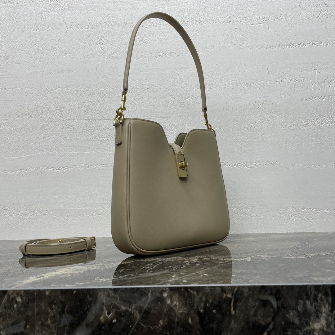 Celine MEDIUM CAMILLE 16 SOFT BAG IN SMOOTH CALFSKIN -