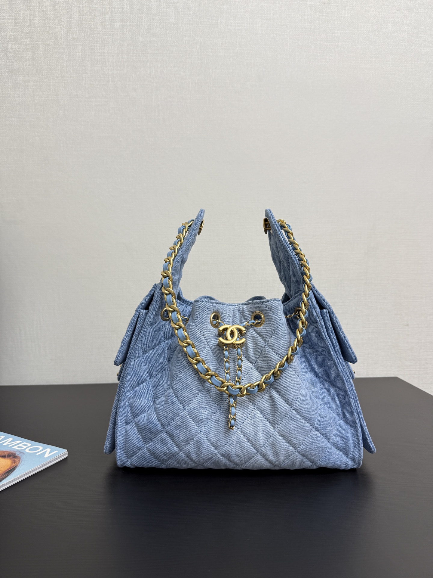 CHANEL 25 Medium Handbag   Washed Denim & Gold-Tone Metal  Blue