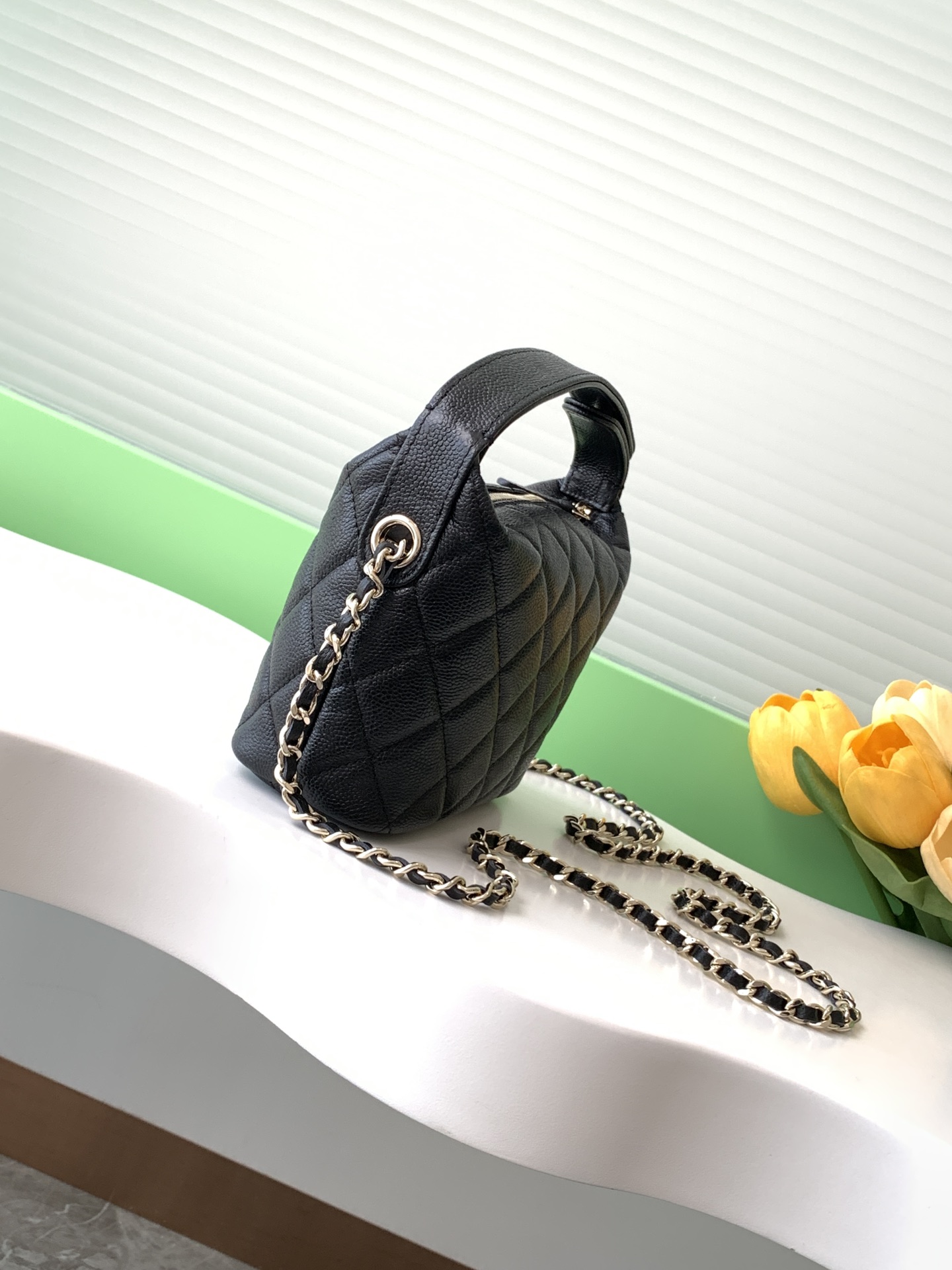 CHANEL Caviar Quilted Hobo Black 1596626