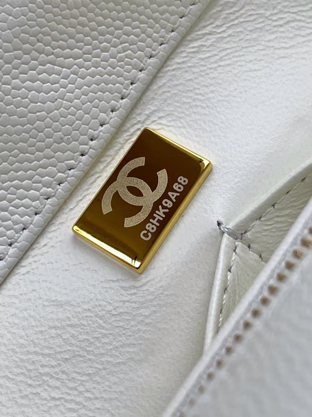 CHANEL Caviar Quilted Small Chain Coco Handle Flap White