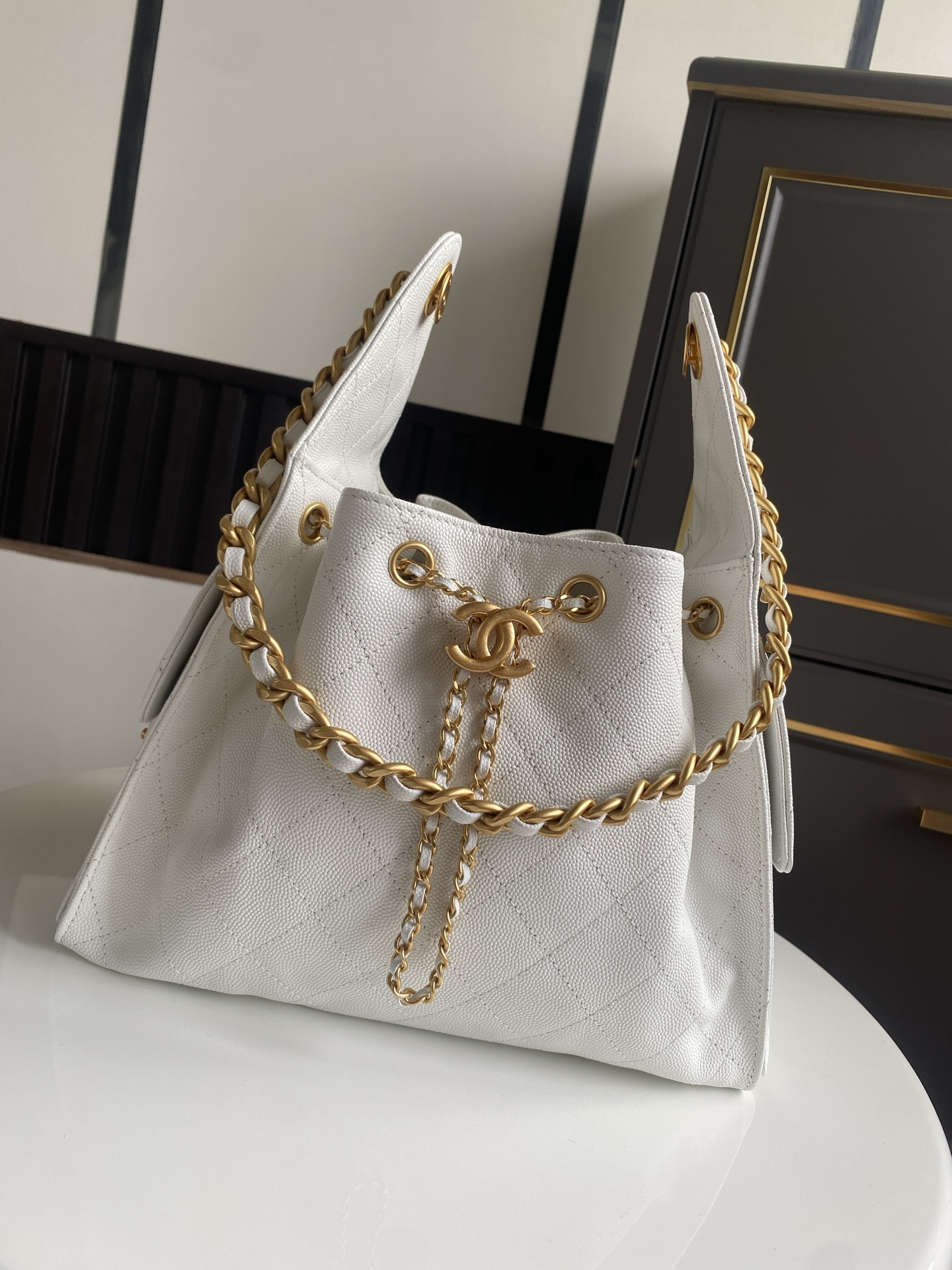 CHANEL Caviar Quilted Small Chanel 25 Handbag White