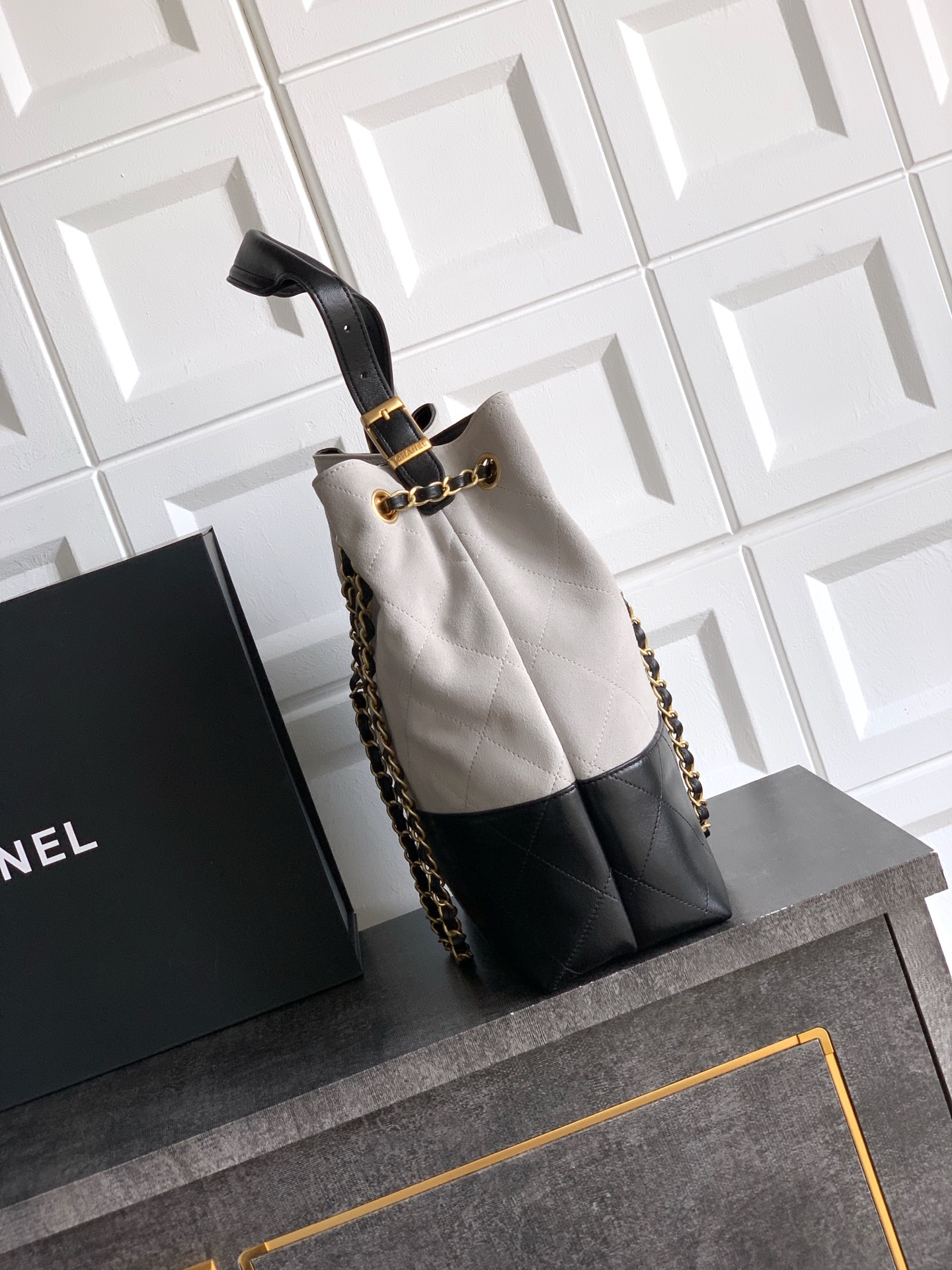 Chanel CC 25A Tote 28cm Grey Suede Black Calfskin