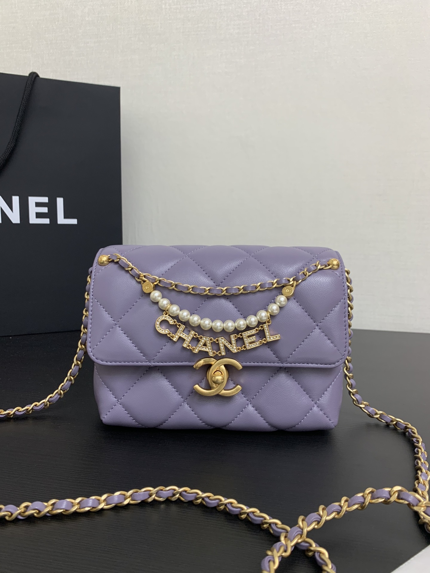 CHANEL CHANEL Shiny Lambskin Quilted Mini Pear