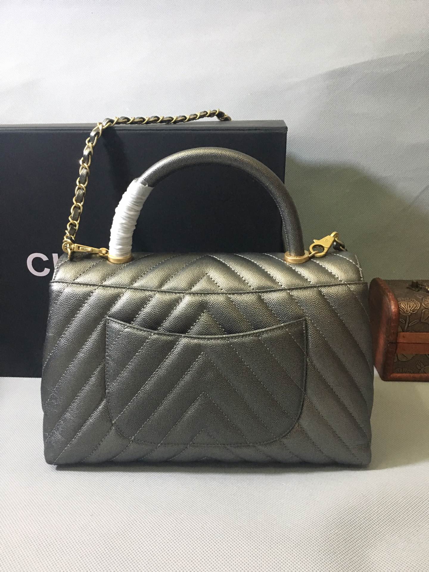 Chanel Coco Handle Caviar Chevron SHW Dark grey Leather