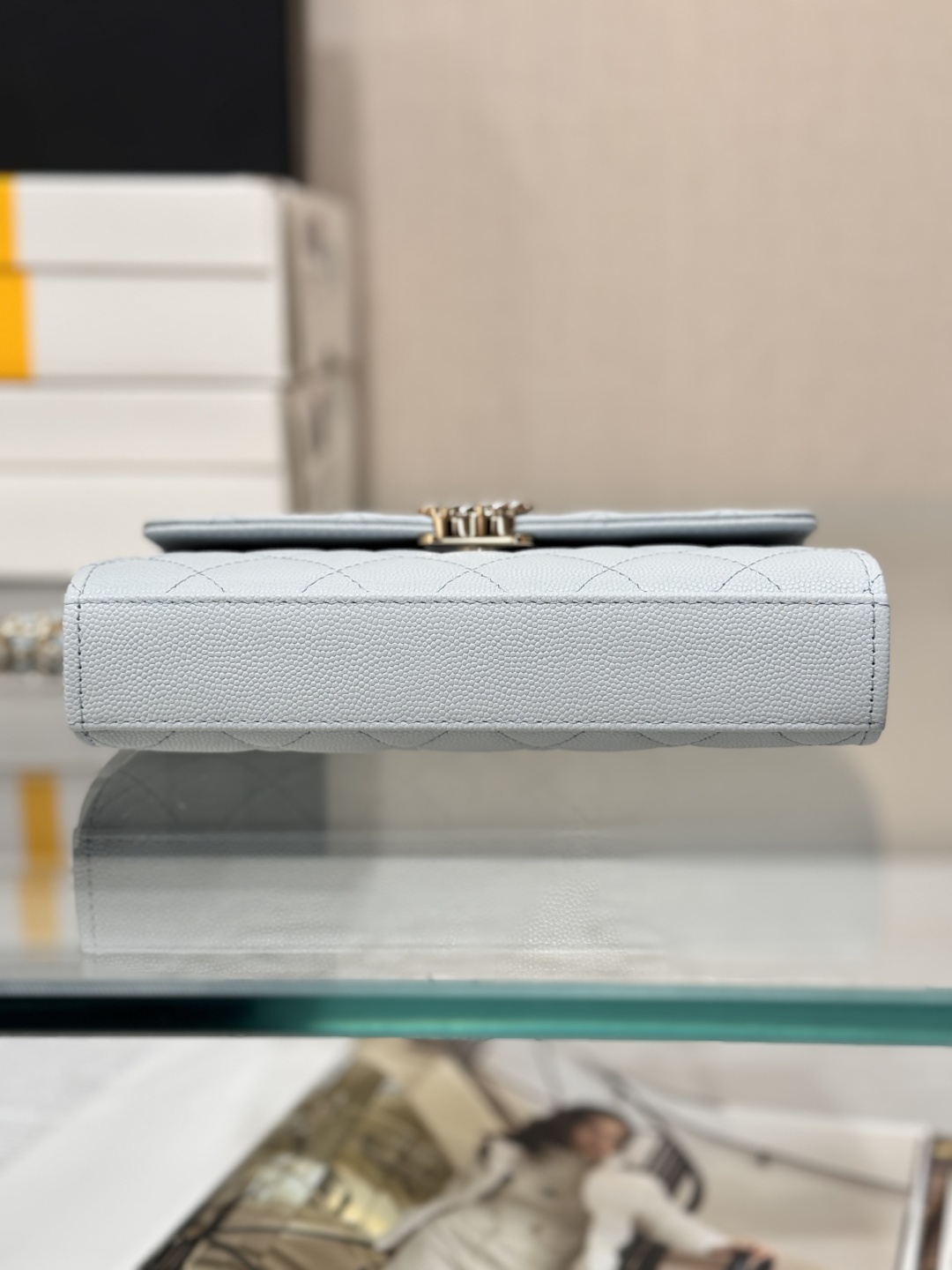 Chanel Flap phone holder with chain - Grained shiny calfskin & gold