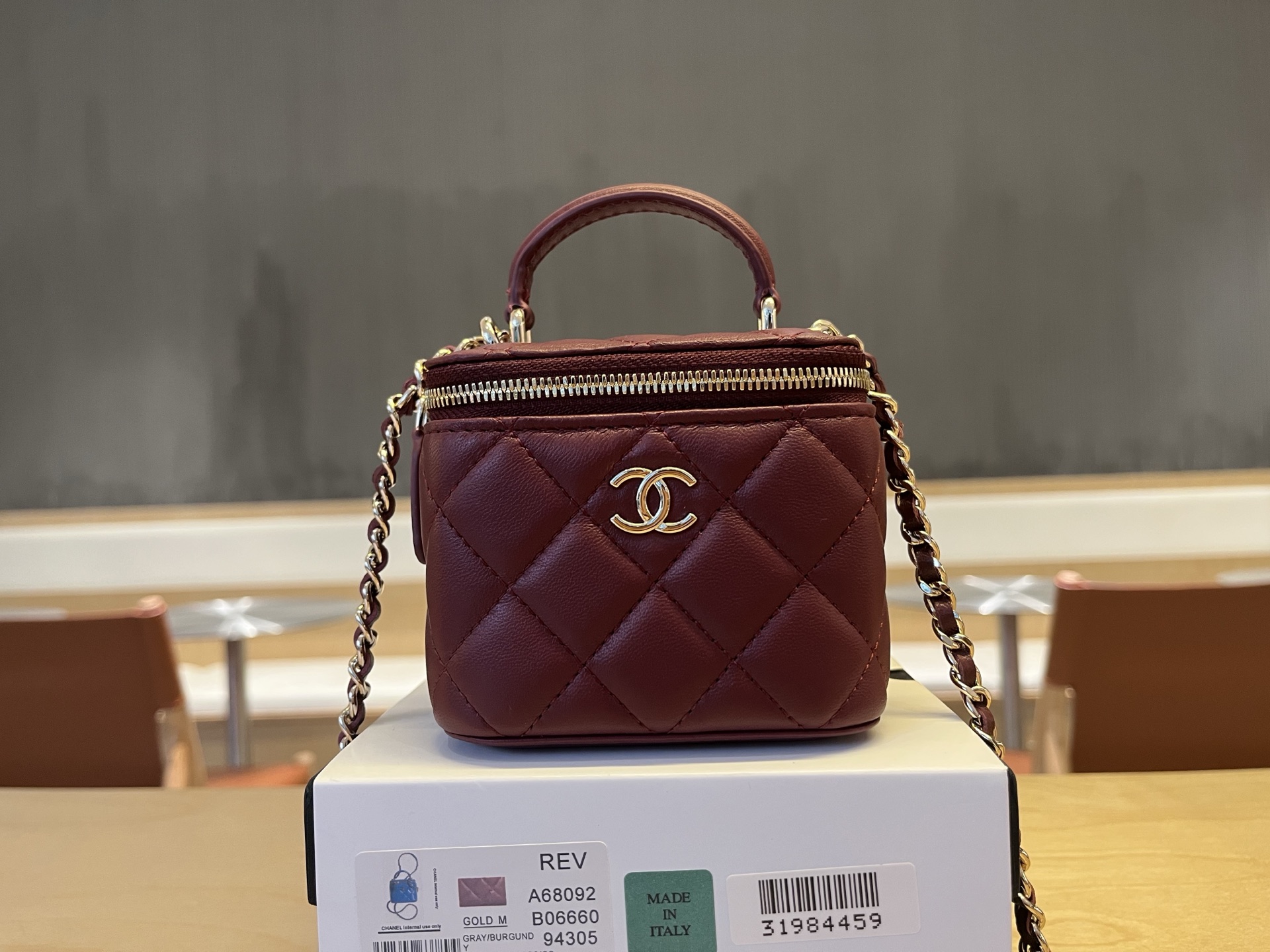 CHANEL Lambskin Quilted Mini Top Handle Vanity Case With