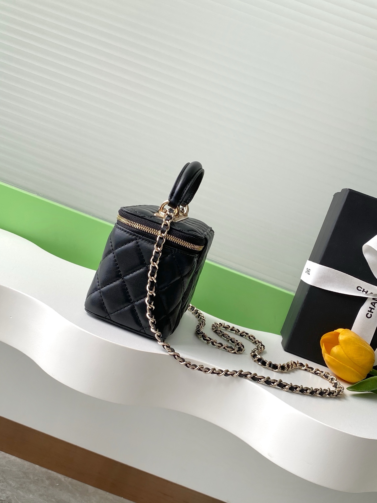 CHANEL Lambskin Quilted Small Top Handle Vanity Case With Chain Black 1388561