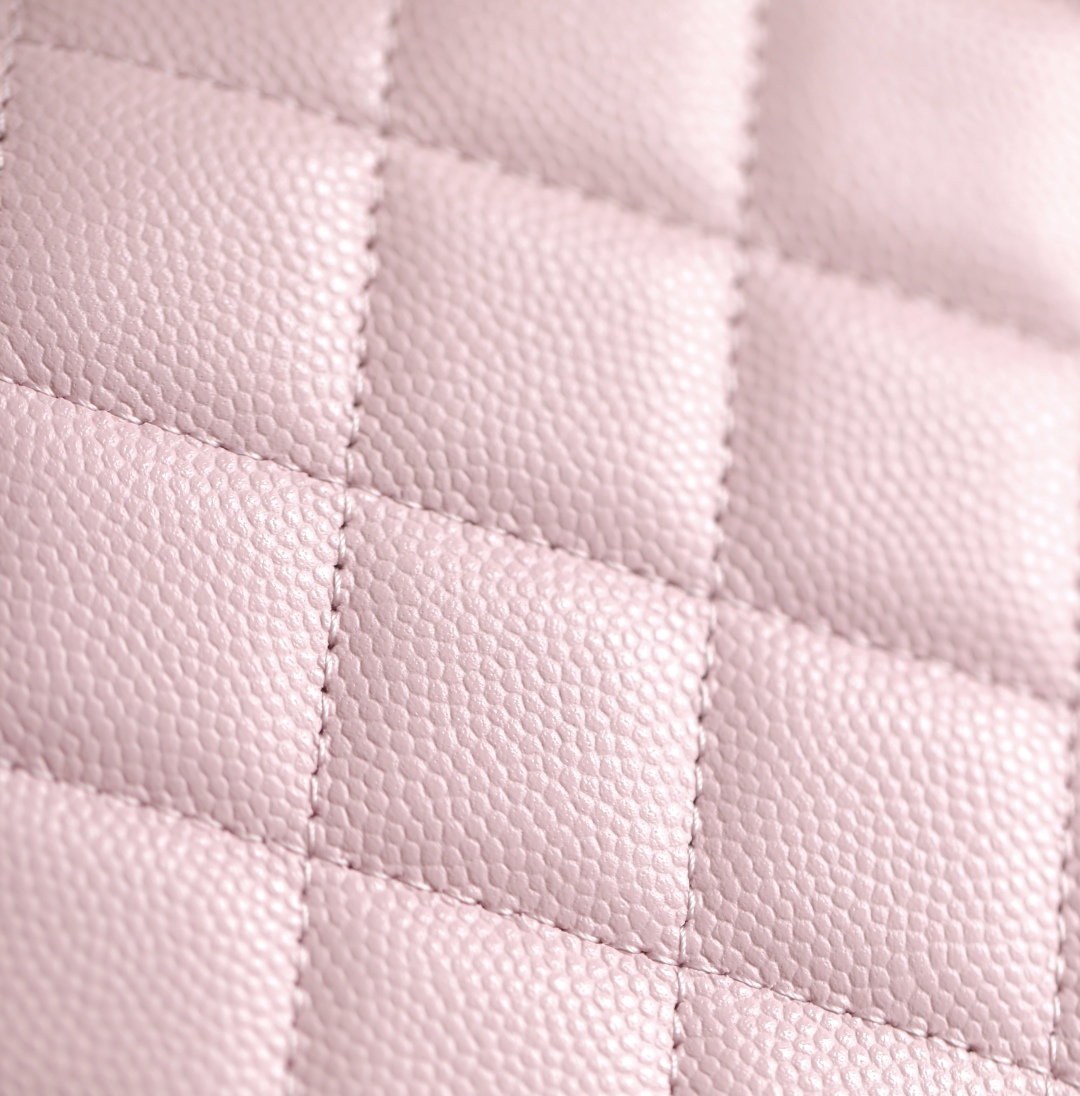 Chanel Long necklace - Metal, glass pearls, imitation pearls, silk & resin, gold, pearly white & pink —