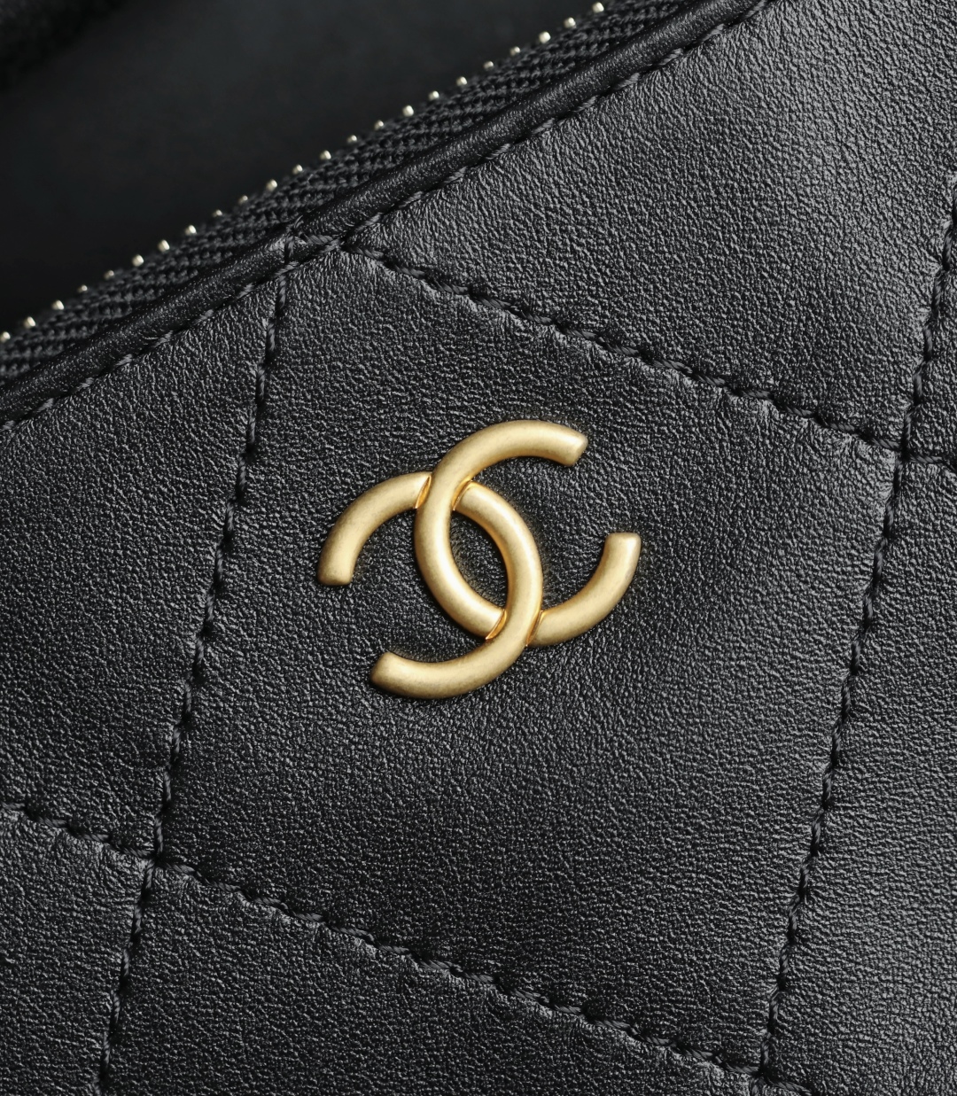 Chanel Maxi shopping bag, Calfskin & gold-tone metal, black