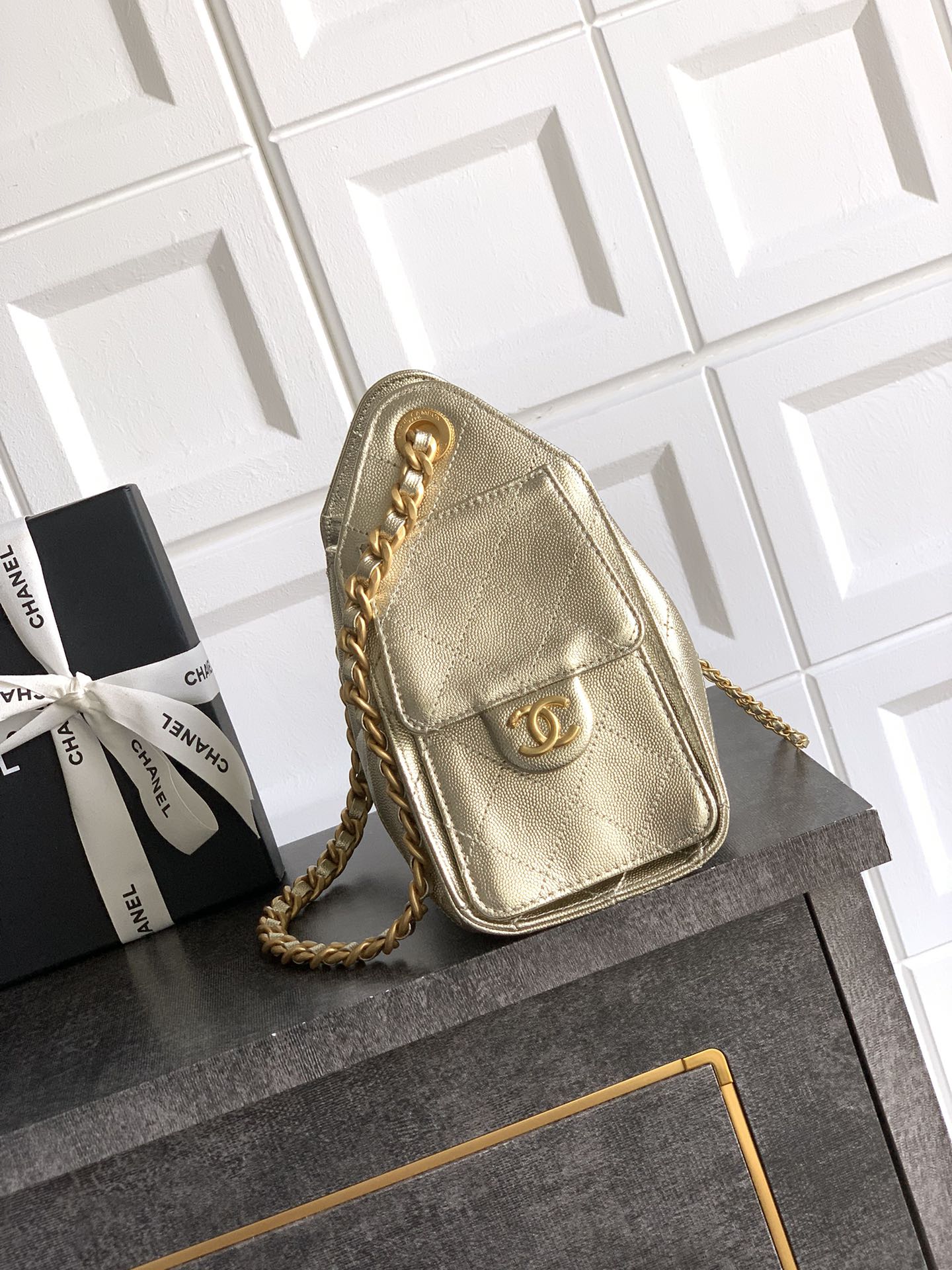 CHANEL Metallic Caviar Quilted Small Chanel 25 Handbag Gold