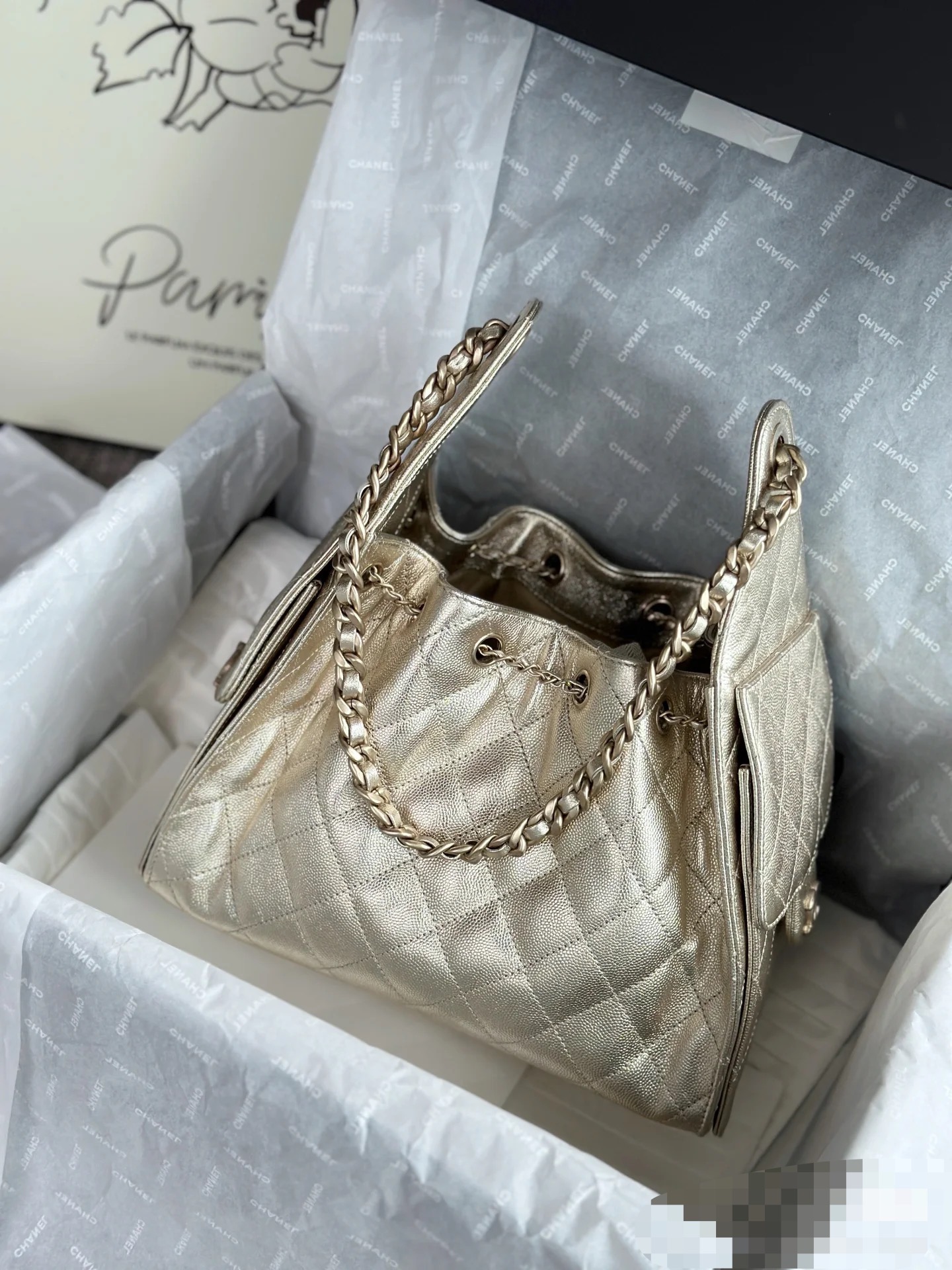 CHANEL Metallic Caviar Quilted Small Chanel 25 Hobo Gold 1664301