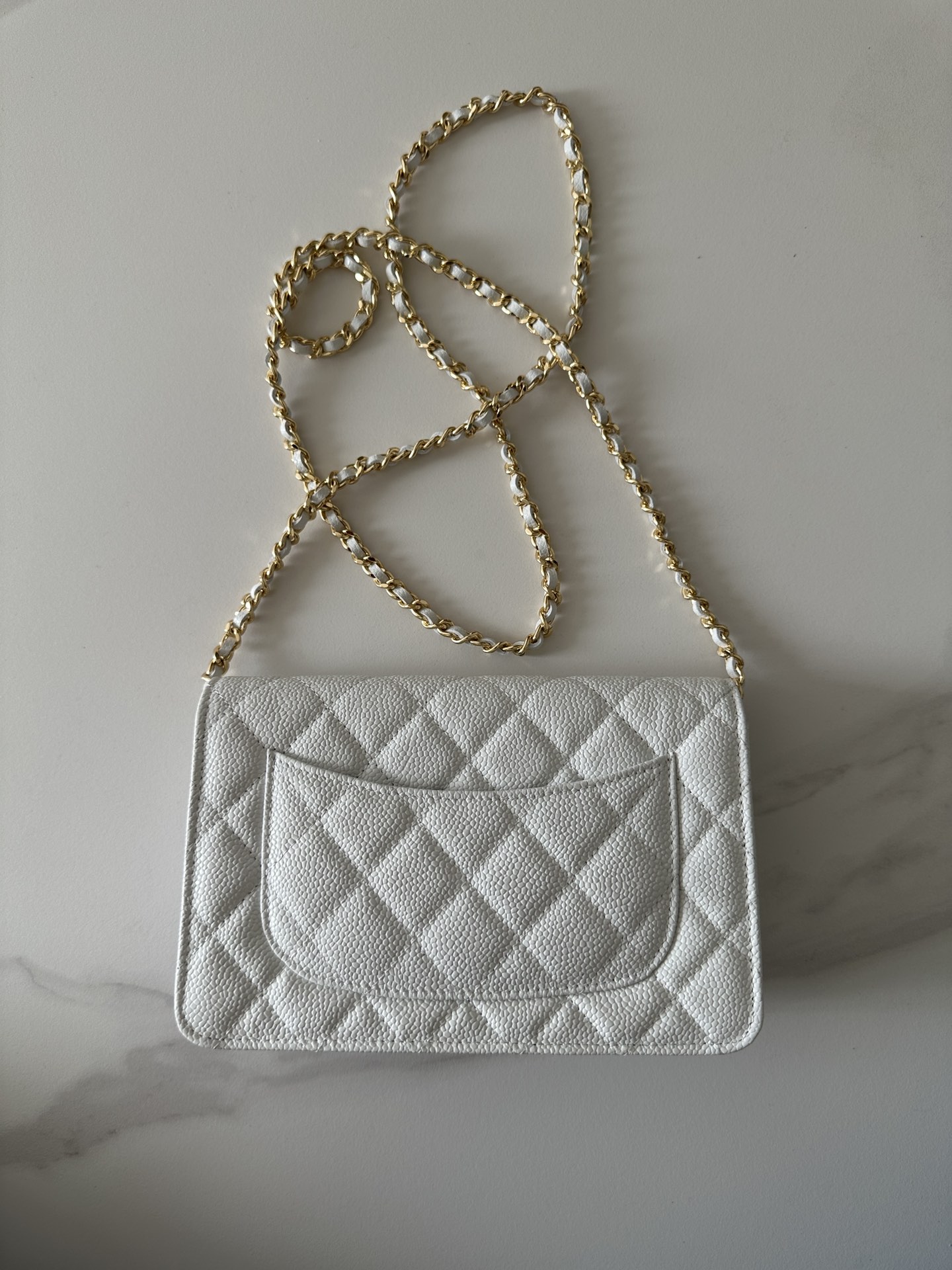 CHANEL WHITE IRIDESCENT CAVIAR LEATHER WOC WALLET