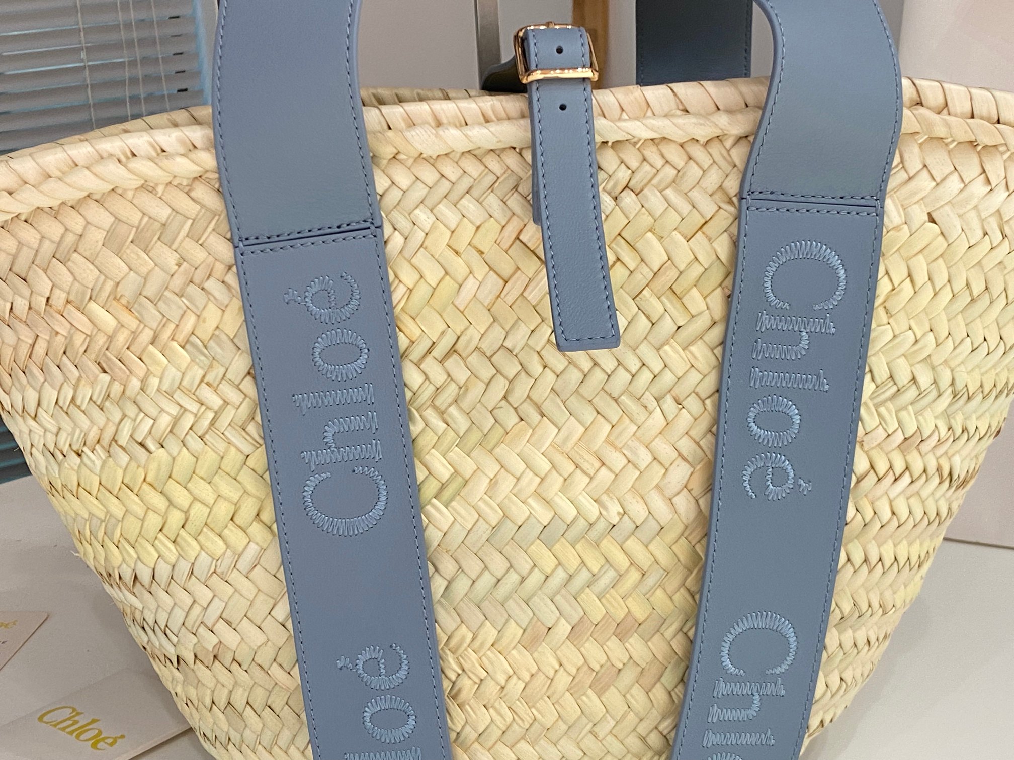 Chloé Beige & Blue Medium Sense Basket Tote Chloe