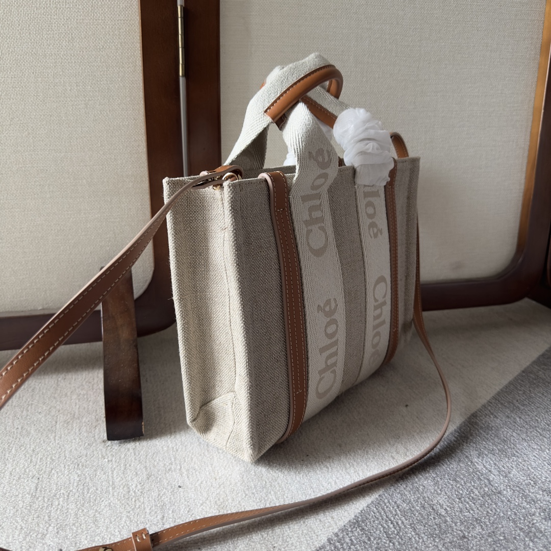 Chloé Chloé Small Woody Tote Bag In Linen | Chloé