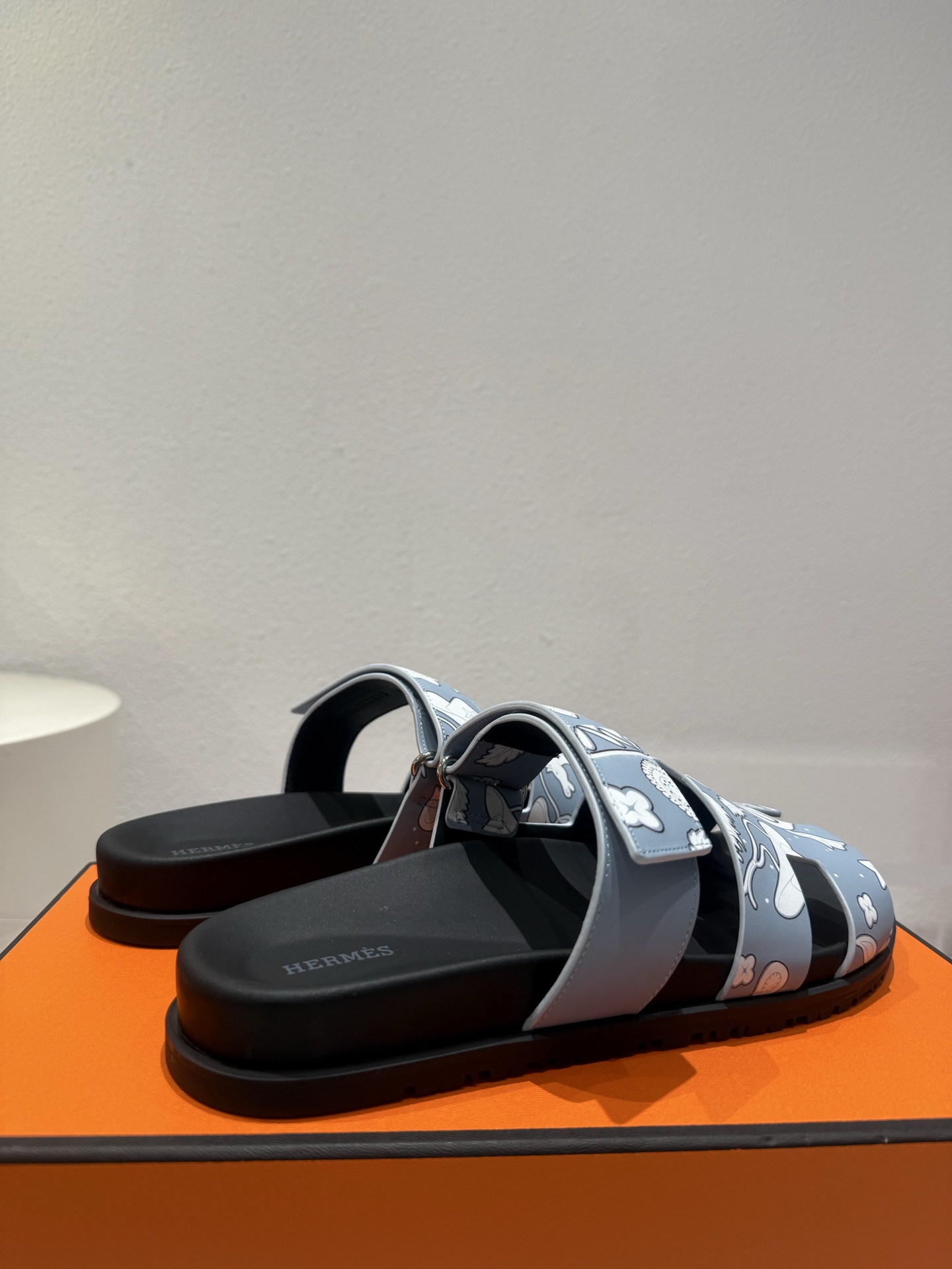 Chypre leather sandal Hermes Blue size