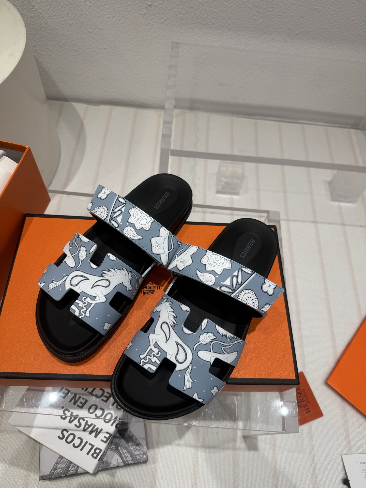 Chypre leather sandal Hermes Blue size