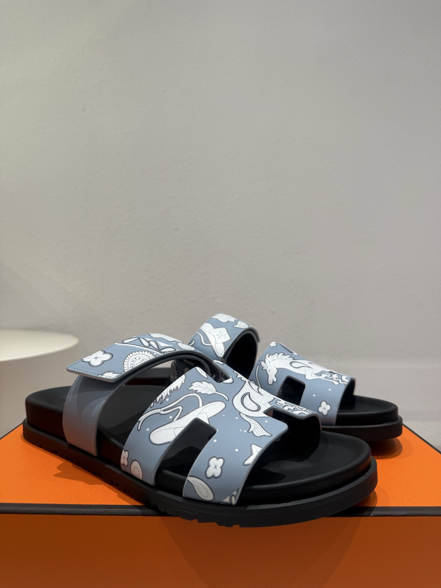 Chypre leather sandal Hermes Blue size