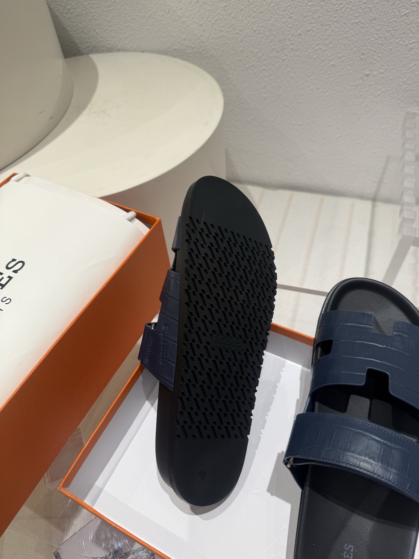Chypre leather sandals Hermes Blue in Leather
