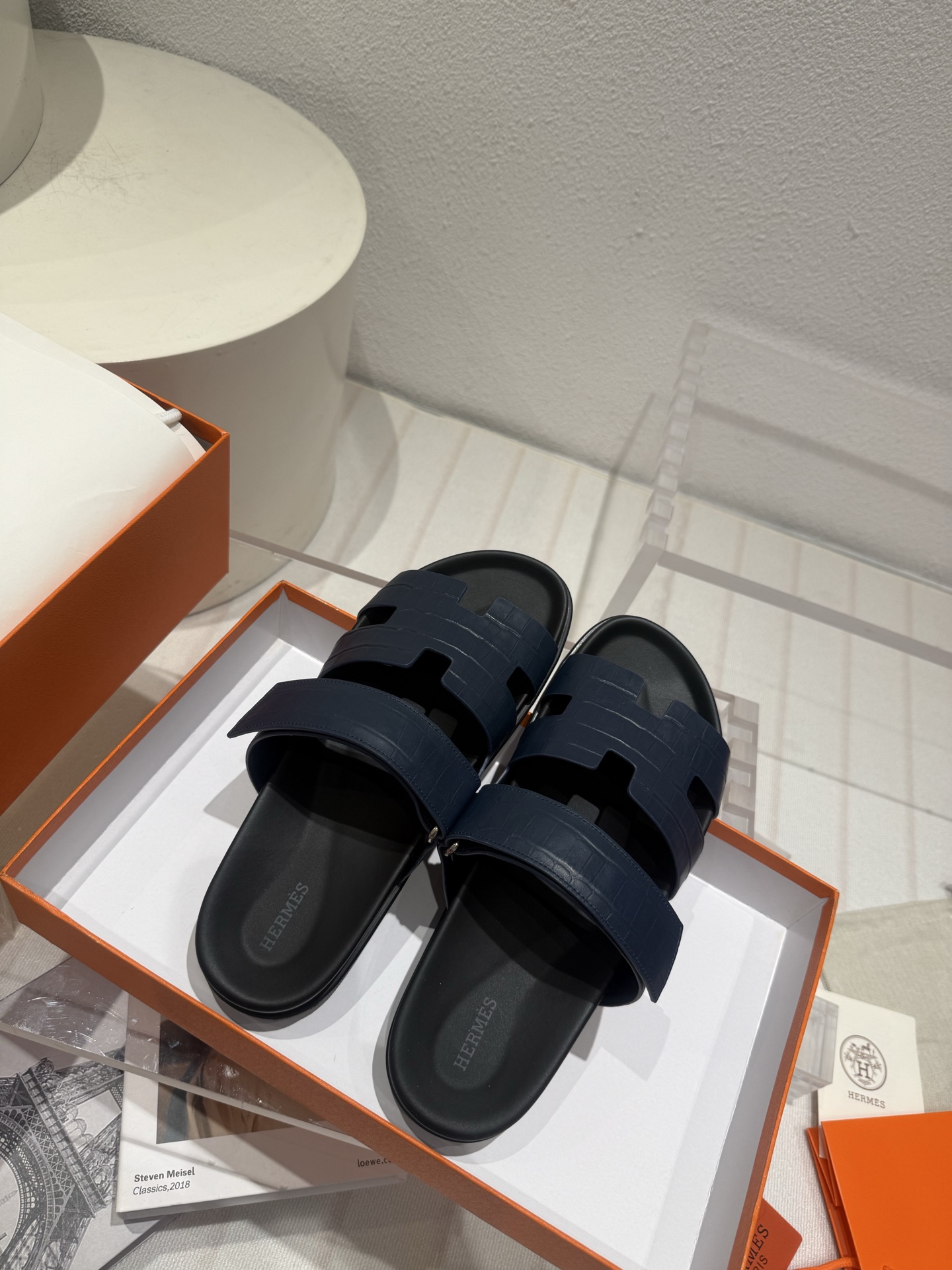 Chypre leather sandals Hermes Blue in Leather