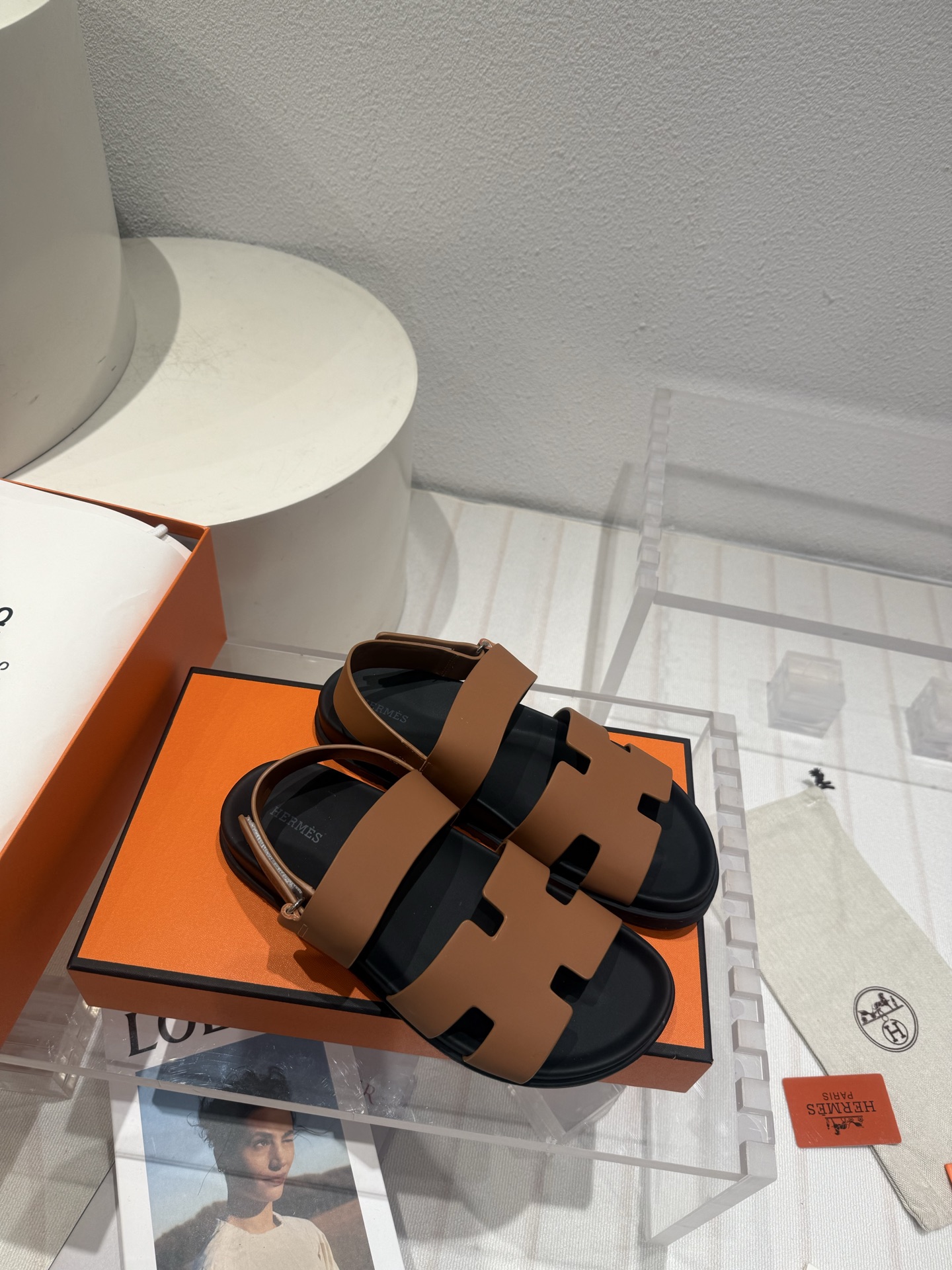 Chypre leather sandals Hermes Brown