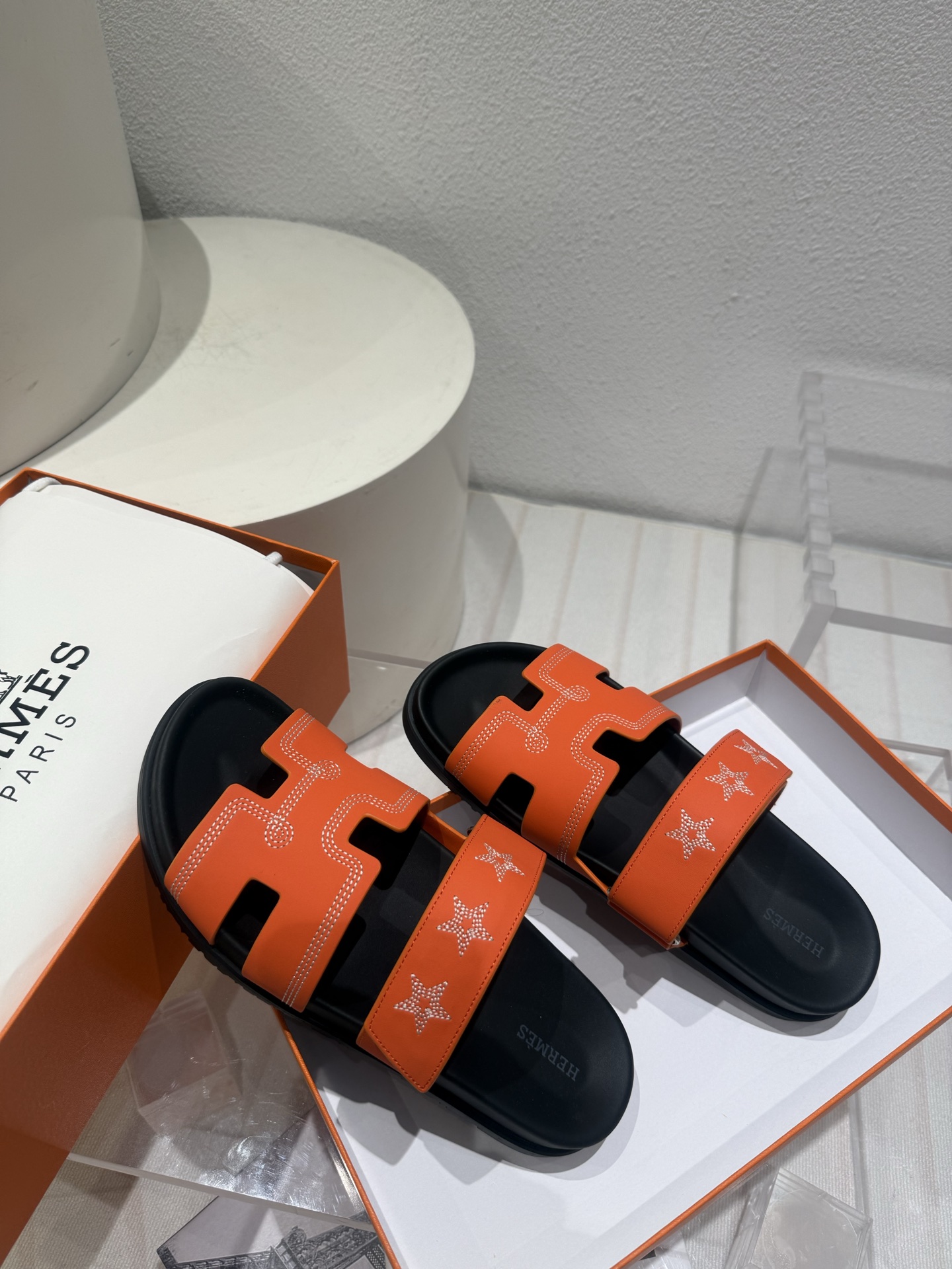 Chypre sandal Hermes Orange size in Suede