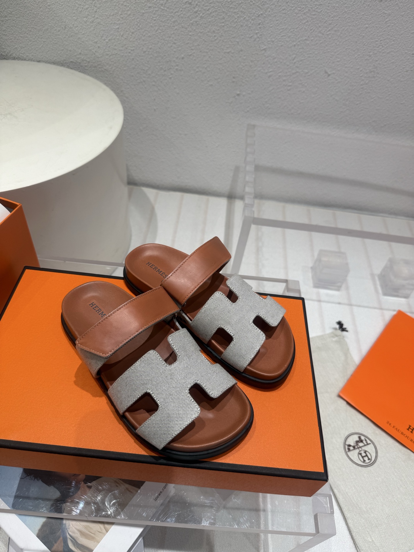 Chypre Sandals Bleu Clair / Naturel  HERMES