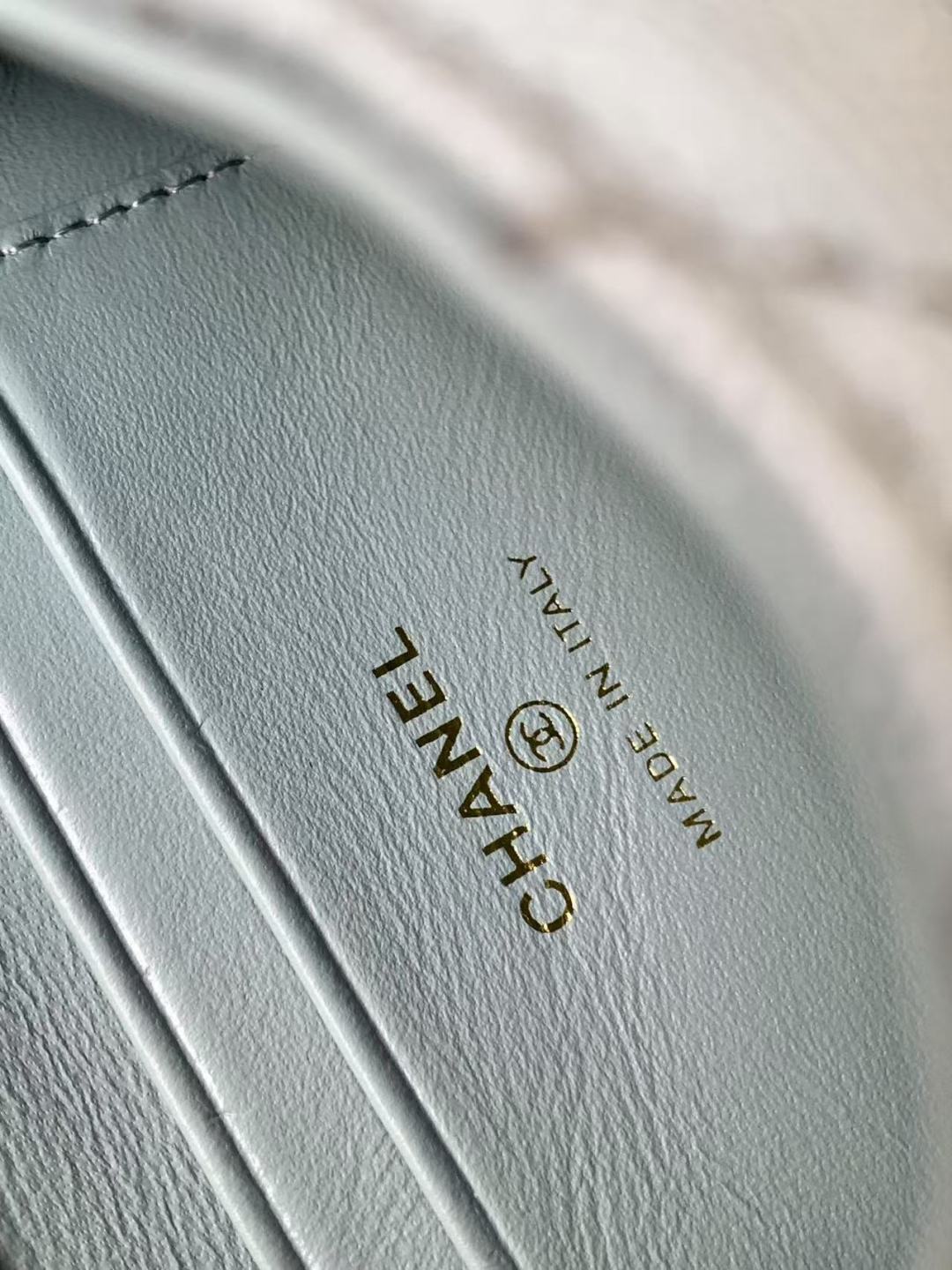 Coco handle leather crossbody bag Chanel Blue in Leather