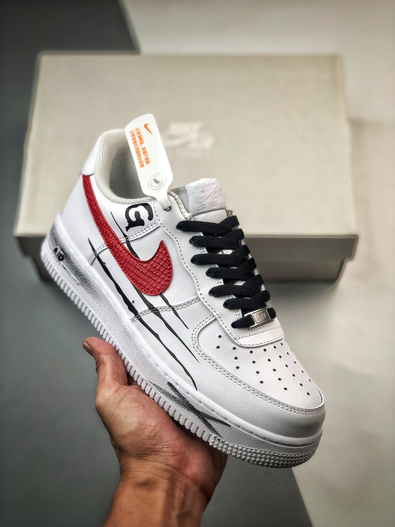 Csutom Nike Air Force 1 White Red Black