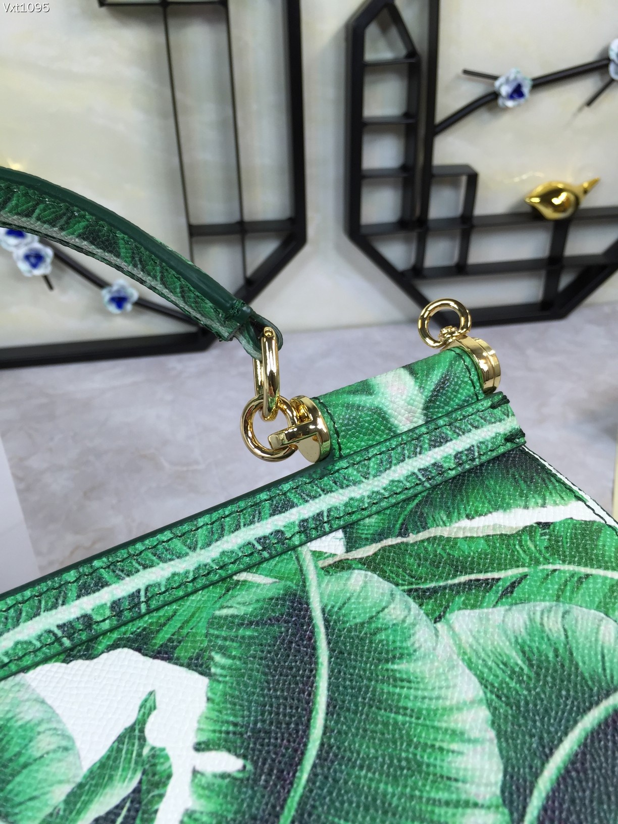 D&G  Sicily leather handbag Dolce & Gabbana Green in Leather -089