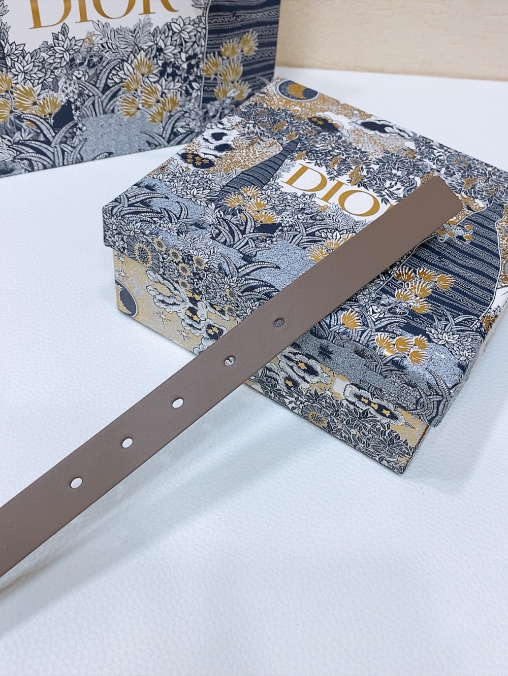 Dior 30 Montaigne Reversible Belt