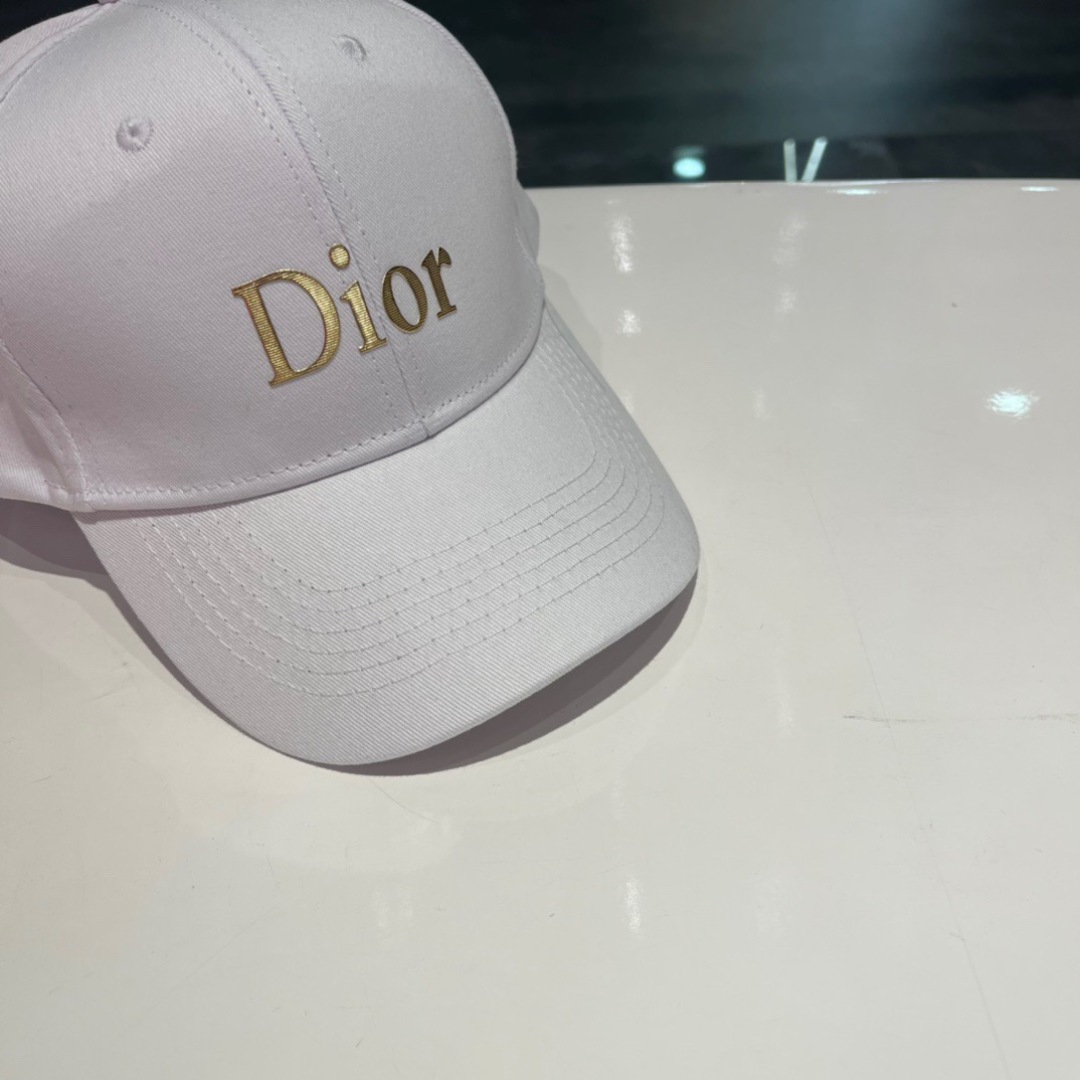 gold Dior White Cotton Baseball Cap - Dior White Cotton Baseball Cap