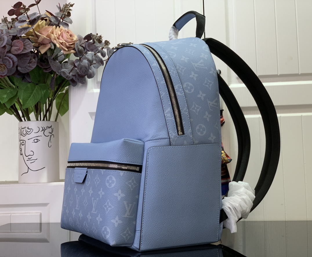 Discovery Backpack PM Taigarama - Bags and Smal lLOUIS VUITTON