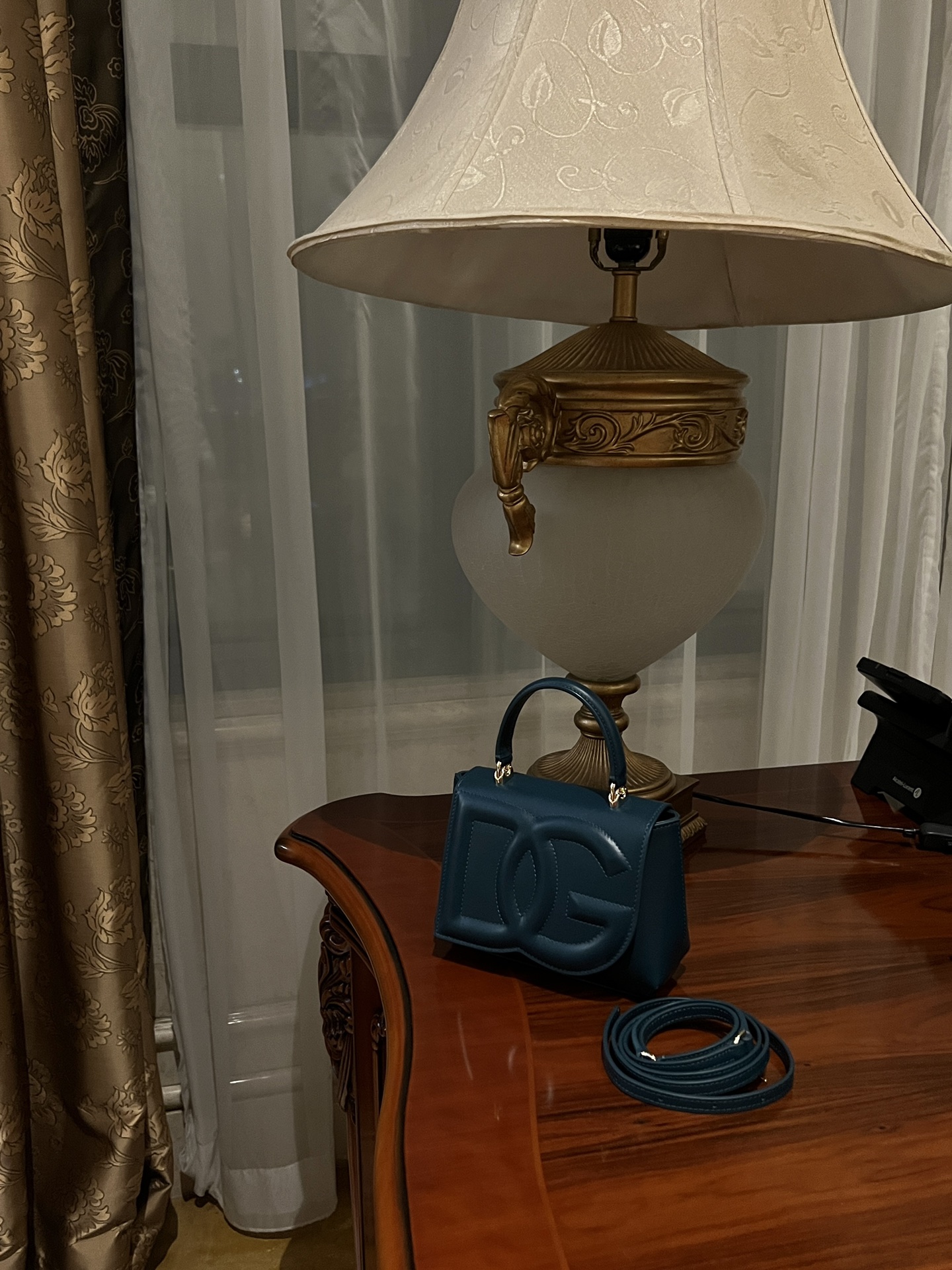 Dolce & Gabbana 18cm Handbag in Shiny Green