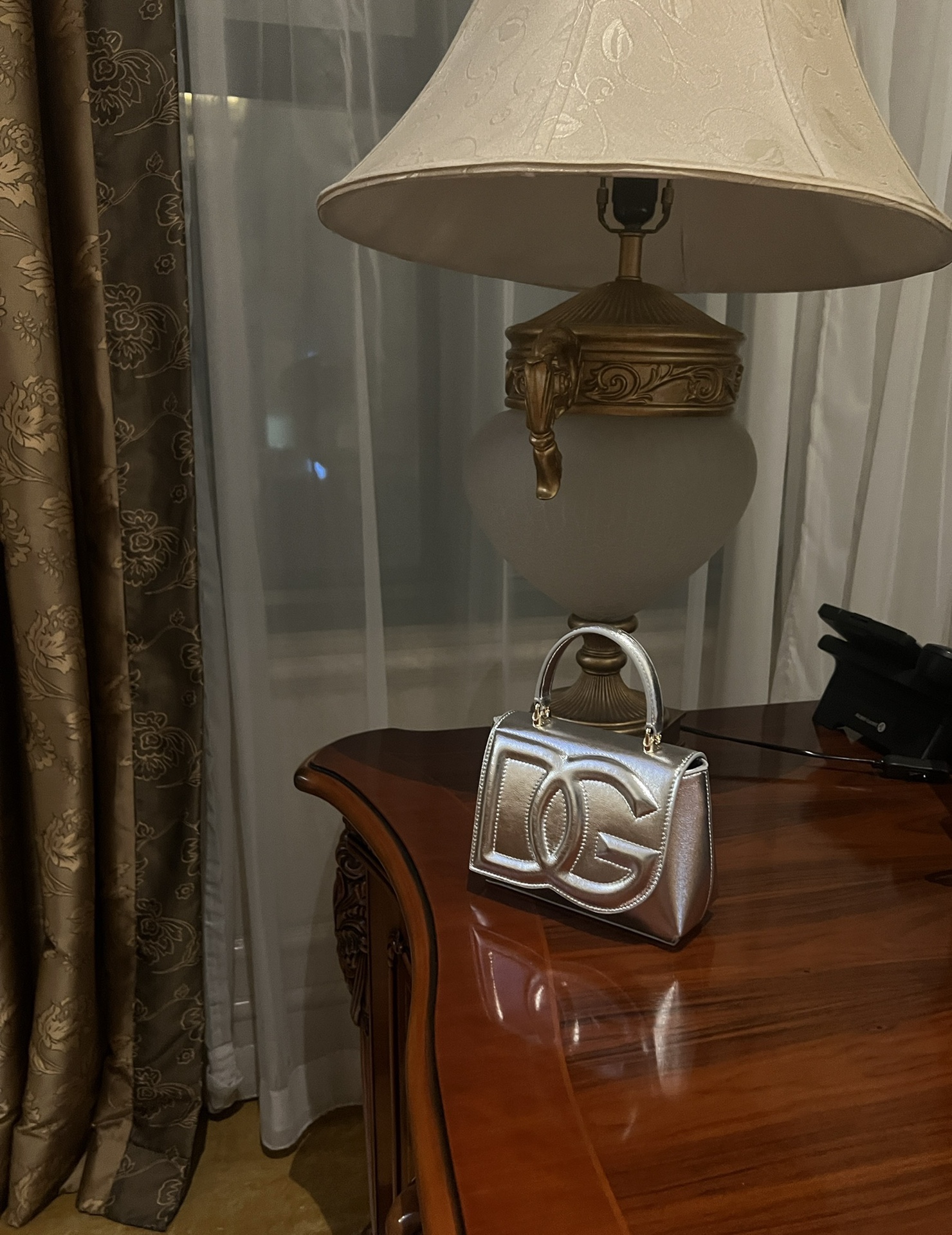 Dolce & Gabbana 18cm Small Handbag in Silver -